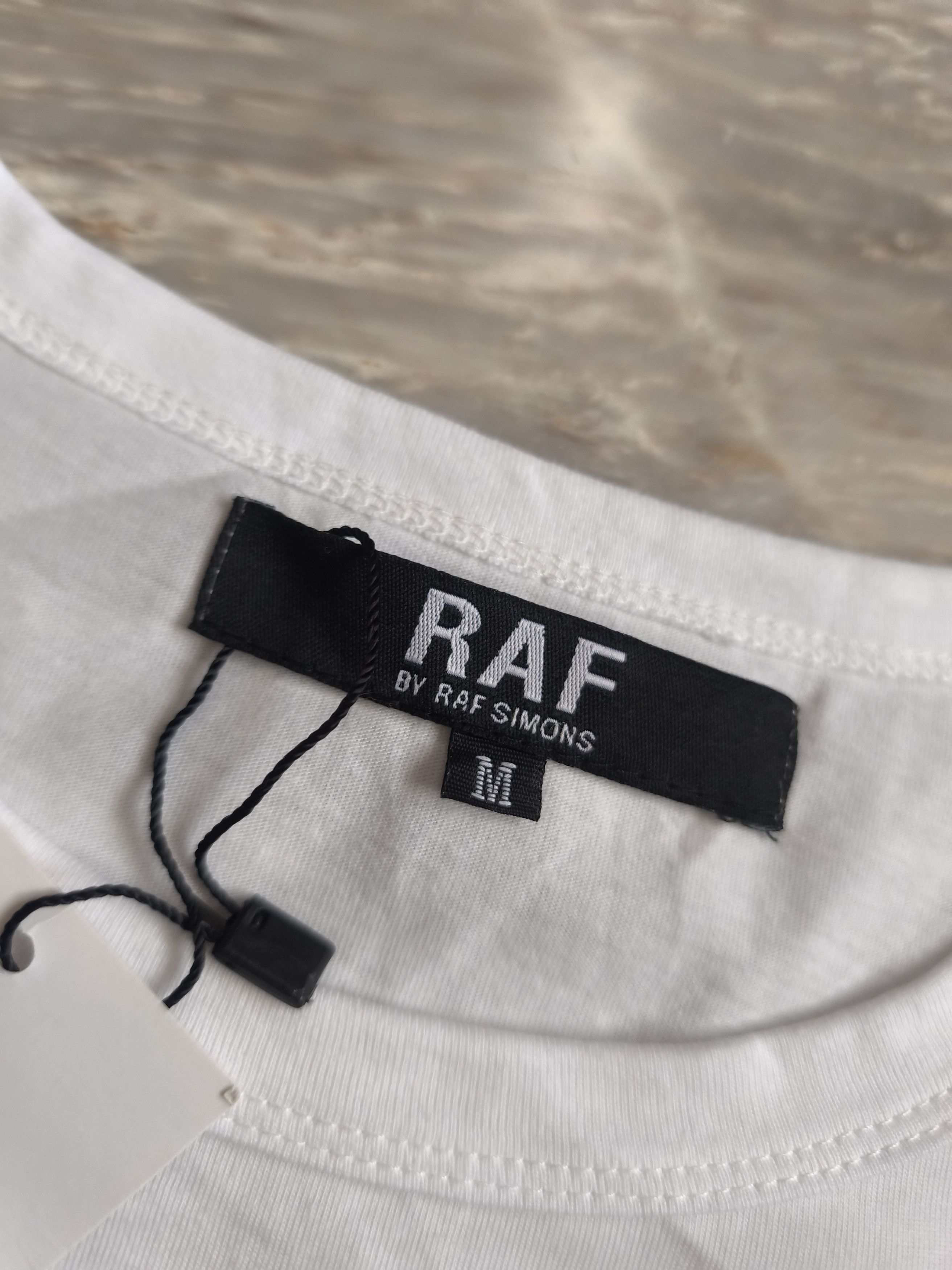 Raf by Raf Simons Raf By Raf Simons Adolf Hitler Tee Size US M / EU 48-50 / 2 - 5 Thumbnail