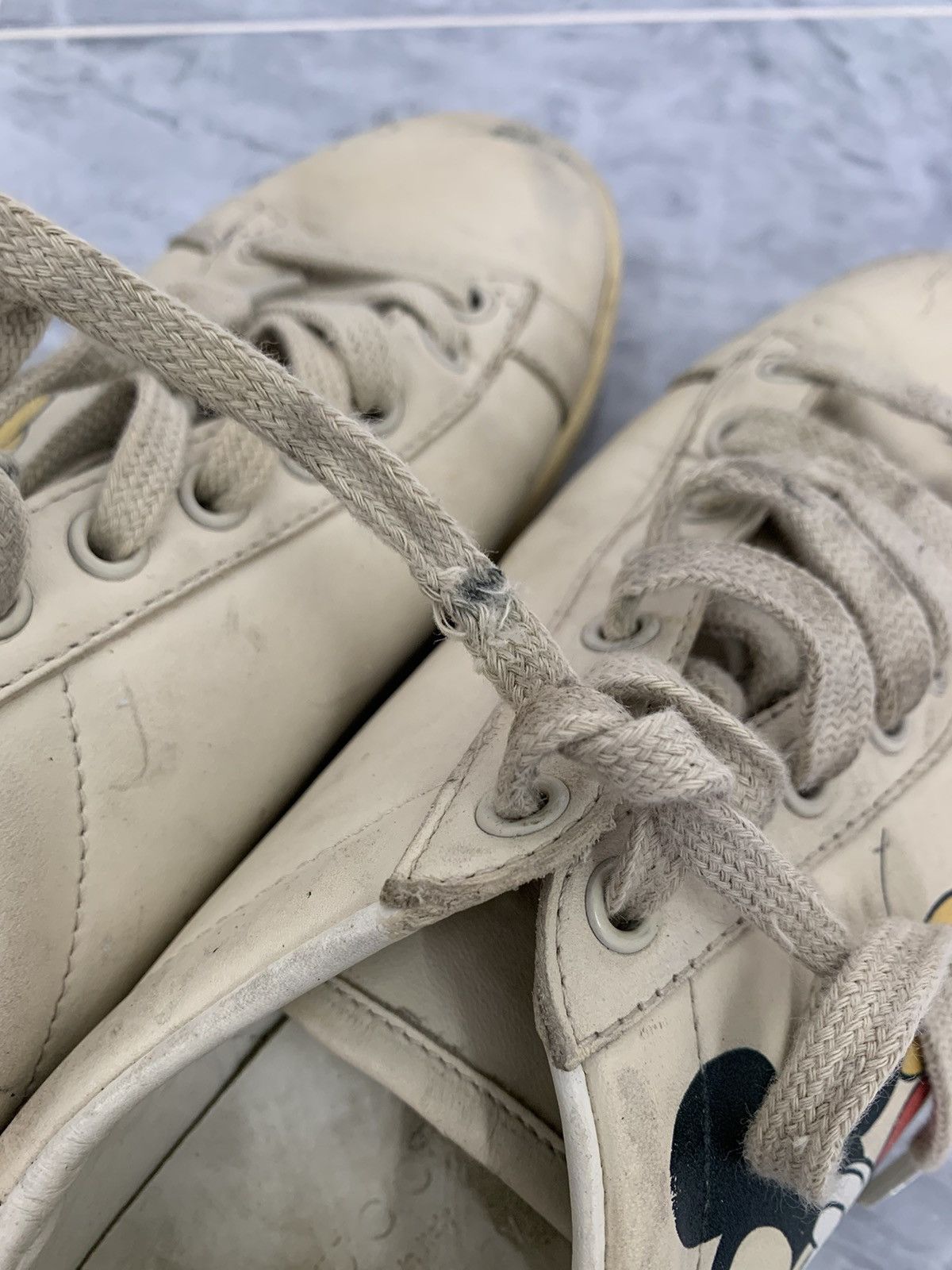 Disney × Gucci × Mickey Mouse Gucci x Disney Mickey Mouse Shoes/Sneakers Size US 7 / IT 37 - 13 Thumbnail