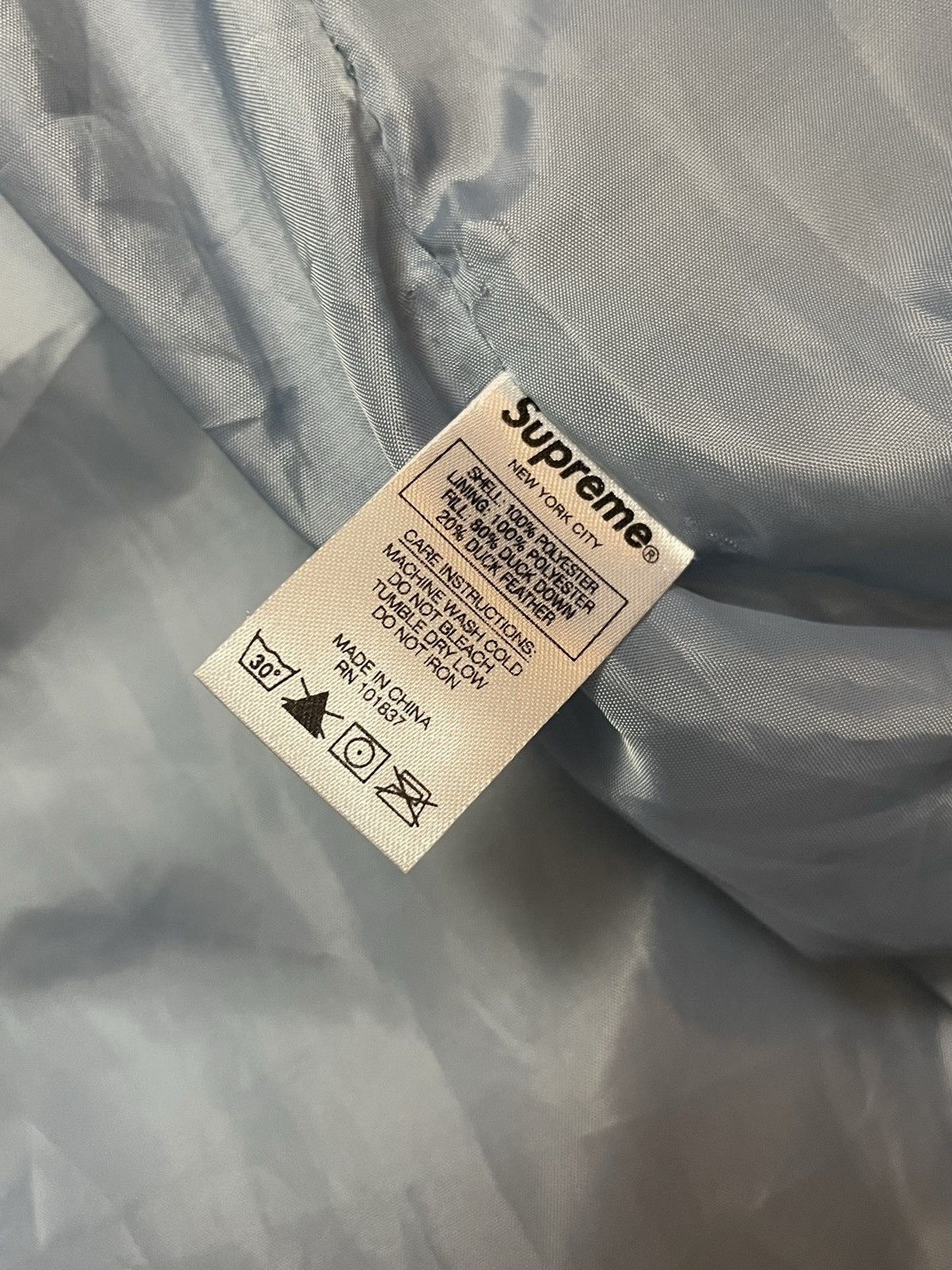 Supreme Supreme Stripe Panel Down Jacket Blue Size L Size US L / EU 52-54 / 3 - 4 Thumbnail
