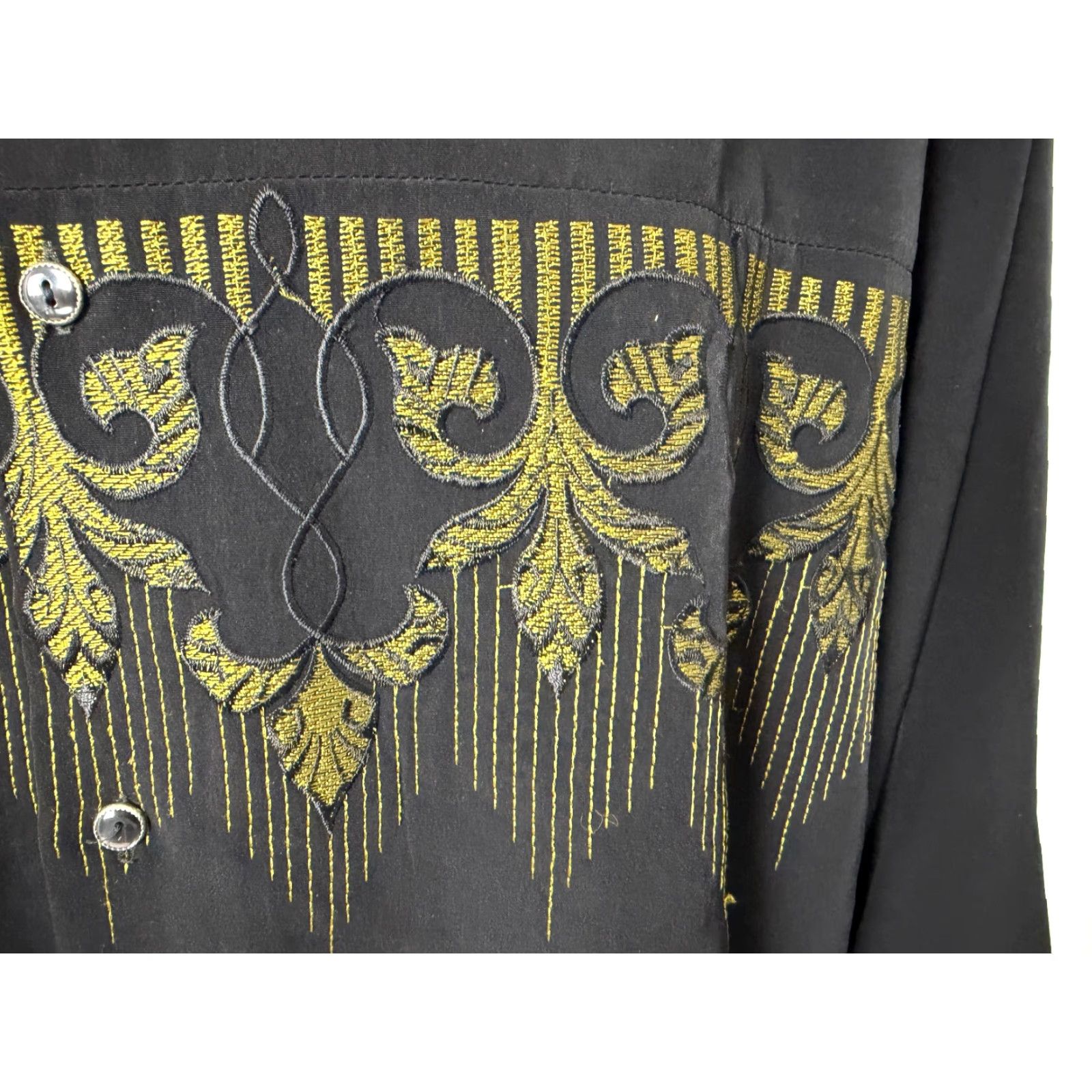 Vintage VINTAGE Pronti Shirt Men L Embroidered 90s Floral Silky Polyester Button-Up Collar-Point Black X-Features: Lightweight, Microfiber, Durable? Size US L / EU 52-54 / 3 - 5 Thumbnail