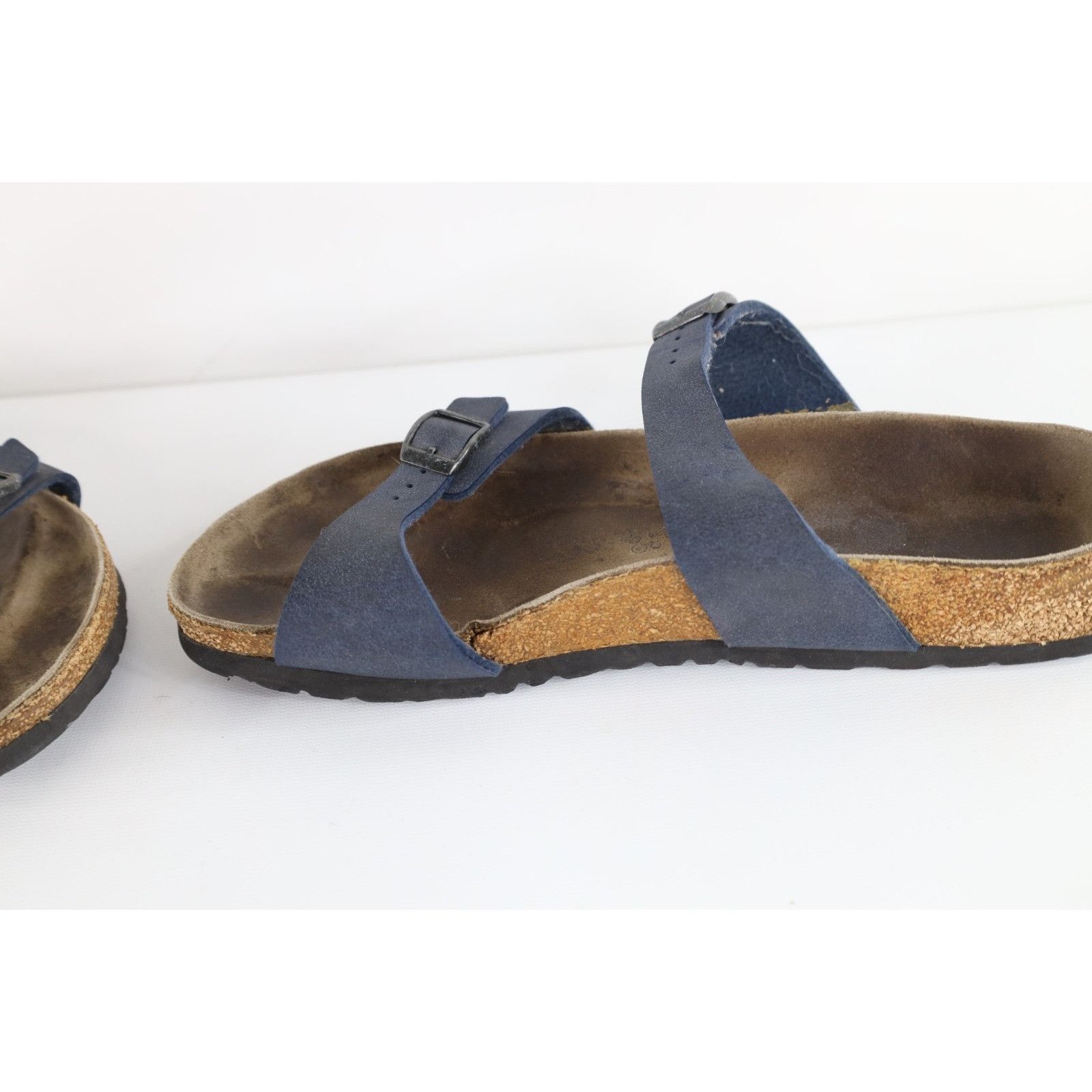 Birkenstock Birkenstock Birkis Distressed Arizona Strap Sandals Size US 10 / IT 40 - 7 Thumbnail