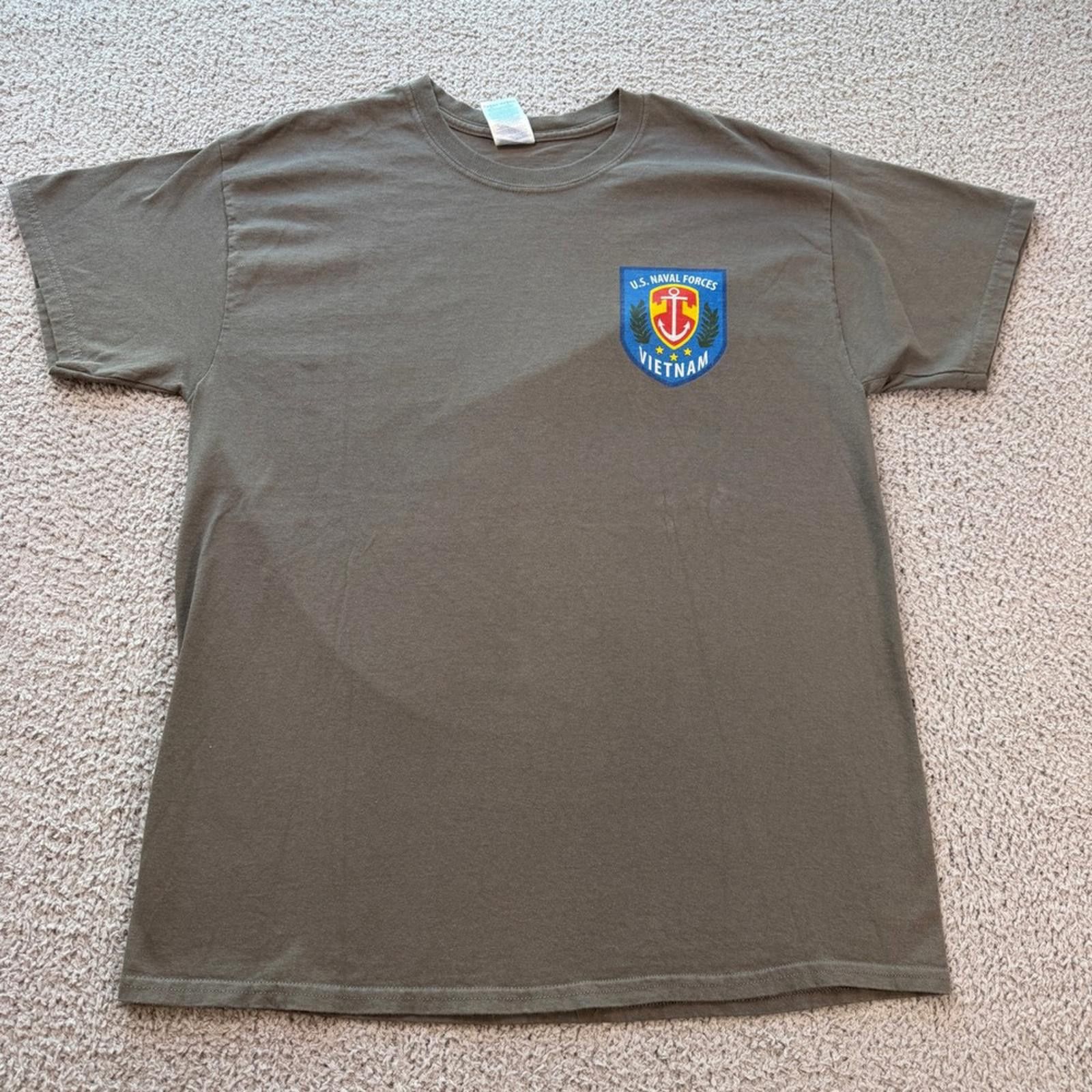 Gildan US Naval Forces Vietnam T Shirt Mens L Military Patriot Army Size US L / EU 52-54 / 3 - 2 Thumbnail
