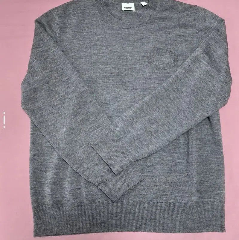 Burberry Burberry Gray Logo Knit Sweater for Men. Size US XL / EU 56 / 4 - 8 Thumbnail