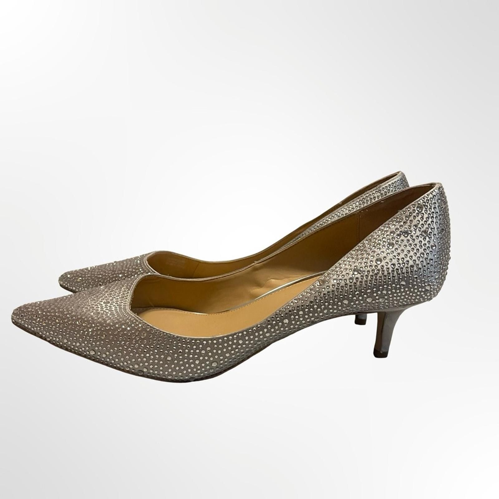 Other Badgley Mischka Rhinestone Pointed-Toe Pumps in size 11 Size US 11 / IT 41 - 5 Thumbnail