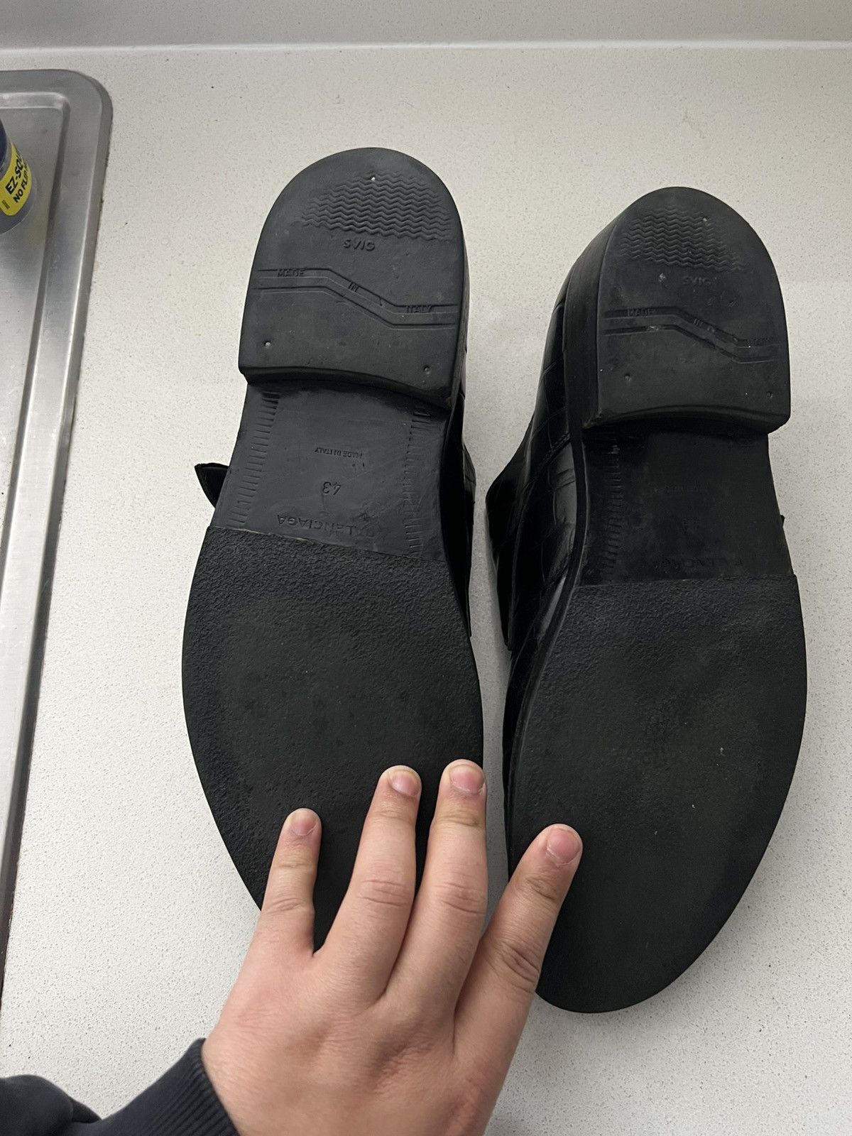 Balenciaga RARE Balenciaga Croc Dress Shoes with Gold Spell Out Logo Size US 10 / EU 43 - 7 Thumbnail