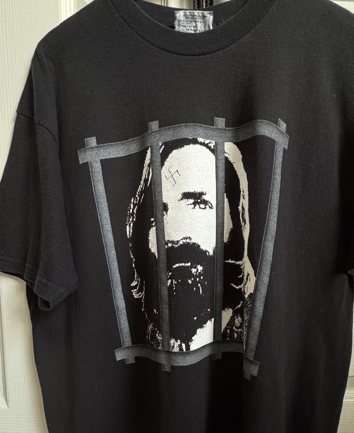 Vintage Charles Manson “ Charlie will never surf “ tee Size US XL / EU 56 / 4 - 1 Thumbnail