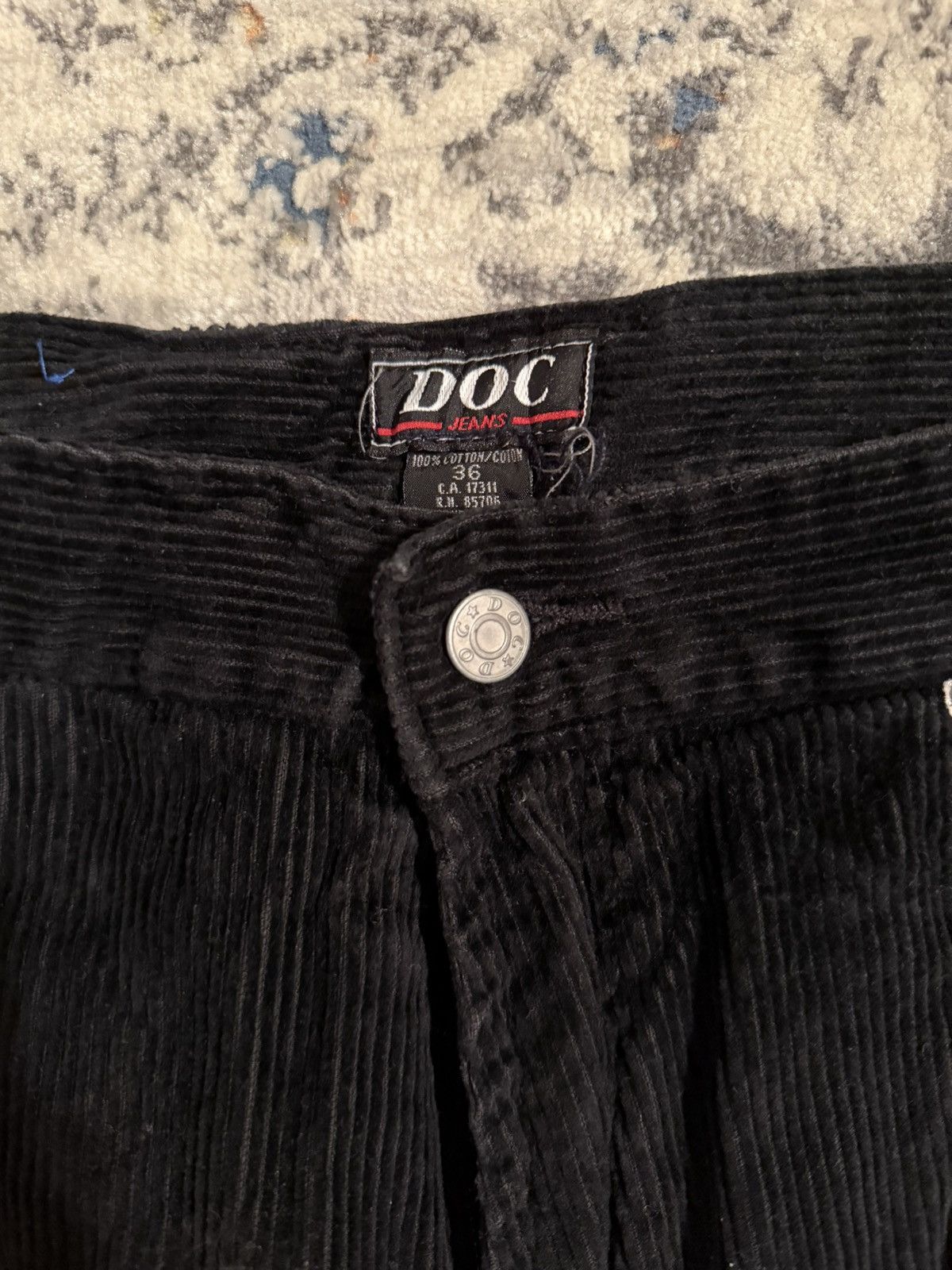Vintage Vintage Black Corduroy DOC jeans Y2K Size US 36 / EU 52 - 3 Thumbnail