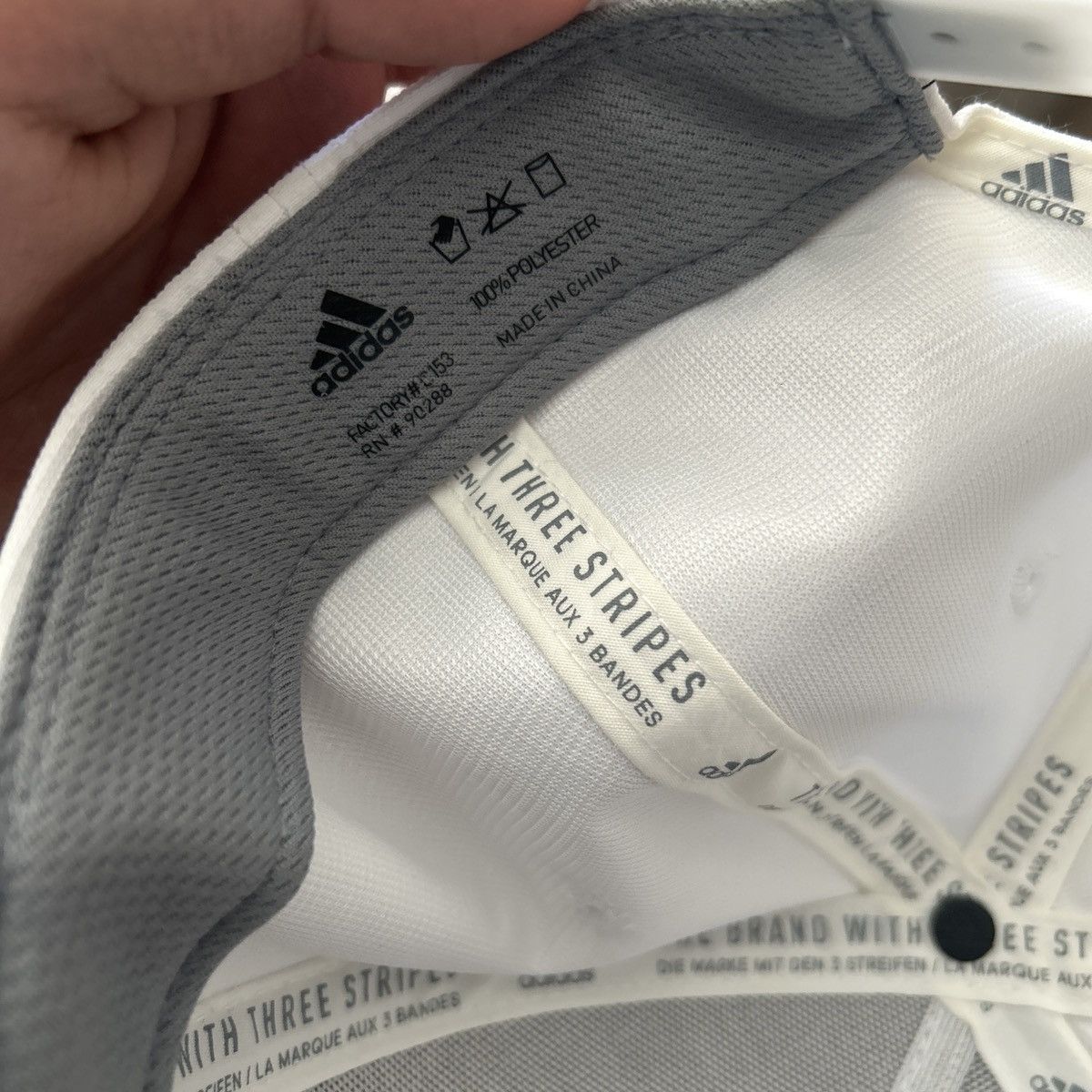 Adidas Adidas vintage mens white adjustable snap back Size ONE SIZE - 5 Thumbnail