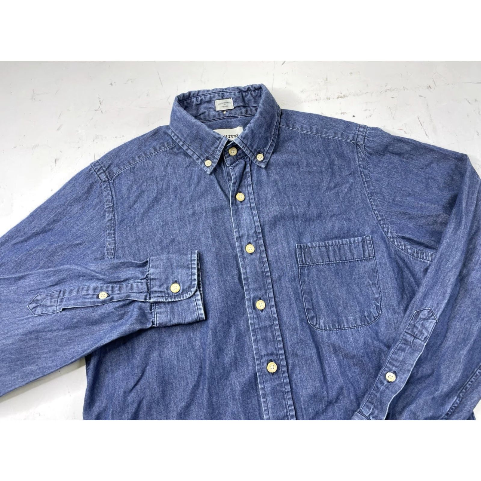 Taylor Stitch Taylor Stitch Chambray Denim Button Down Long Sleeve Shirt 36 Men Regular Blue Cotton Button-Up Shirt Mens Size US M / EU 48-50 / 2 - 2 Thumbnail