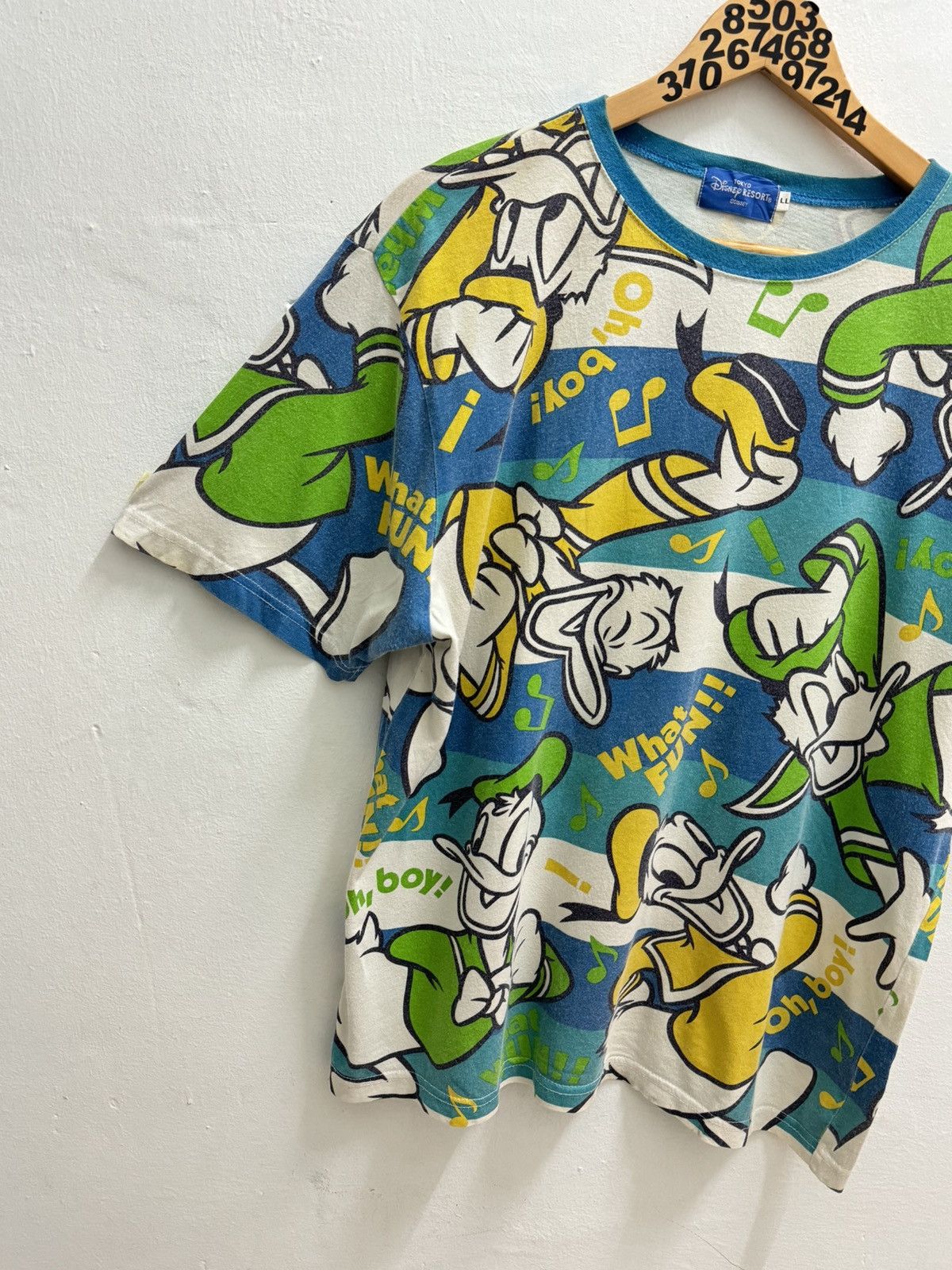 Disney VINTAGE DONALD DUCK TOKYO DISNEY ALL OVER PRINT TEE Size US L / EU 52-54 / 3 - 3 Thumbnail
