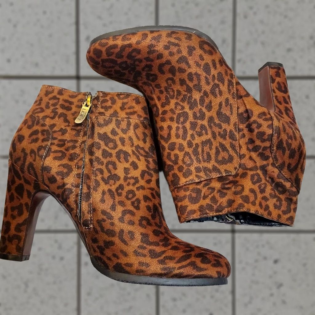 Ann Taylor Ann Taylor LOFT Leopard Ankle Booties Block Heel Zip Shoes Women Leather Ankle Boots Multicolor Animal Print Casual 7M Winter Fall Spring Womens Size US 7 / IT 37 - 1 Thumbnail