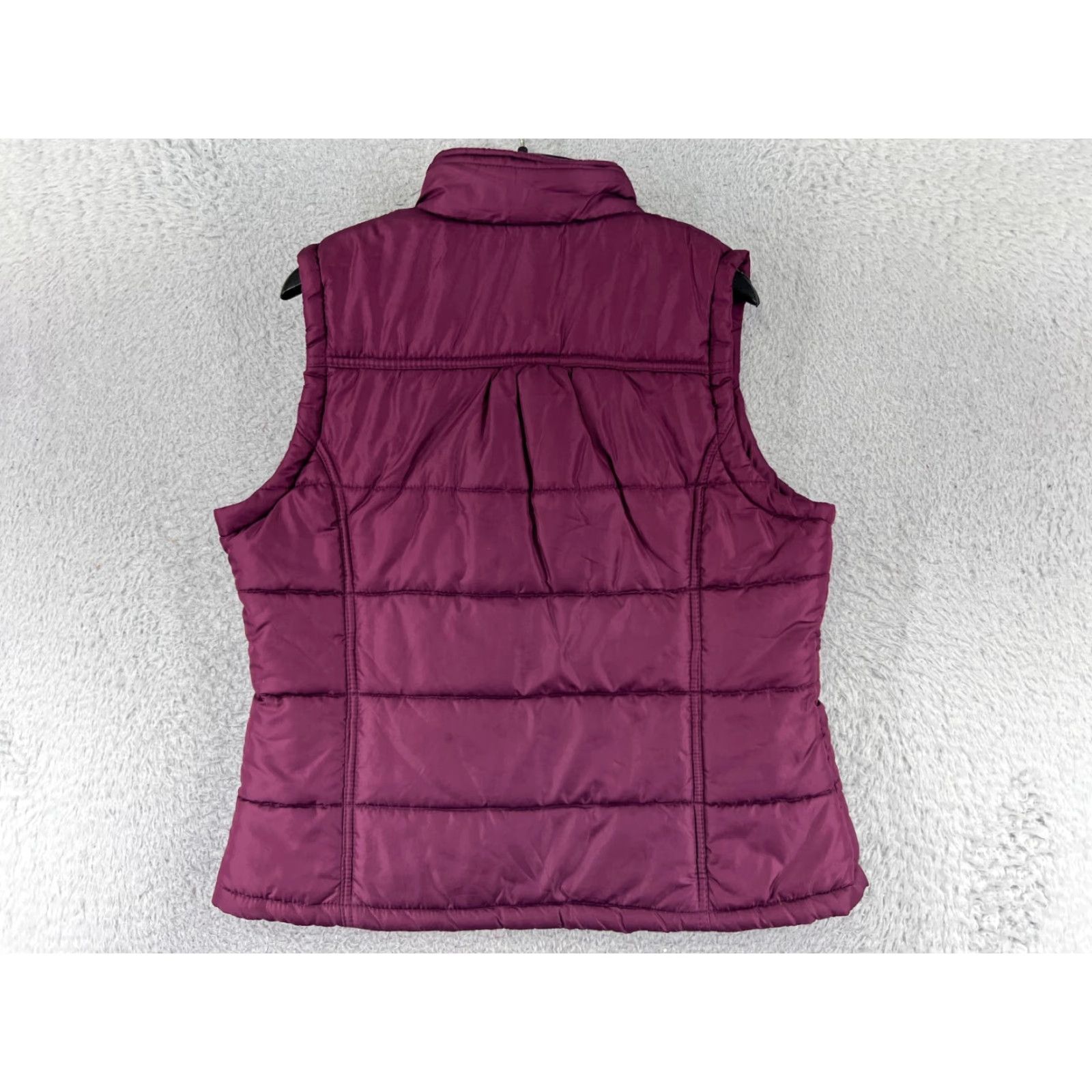 Vintage Outer Edge Vest Women L Red 100% Polyester Insulated Mock Neck Zip Pocket Zipper Quilted - Casual, Travel, Workwear Mens? Size L / US 10 / IT 46 - 2 Thumbnail
