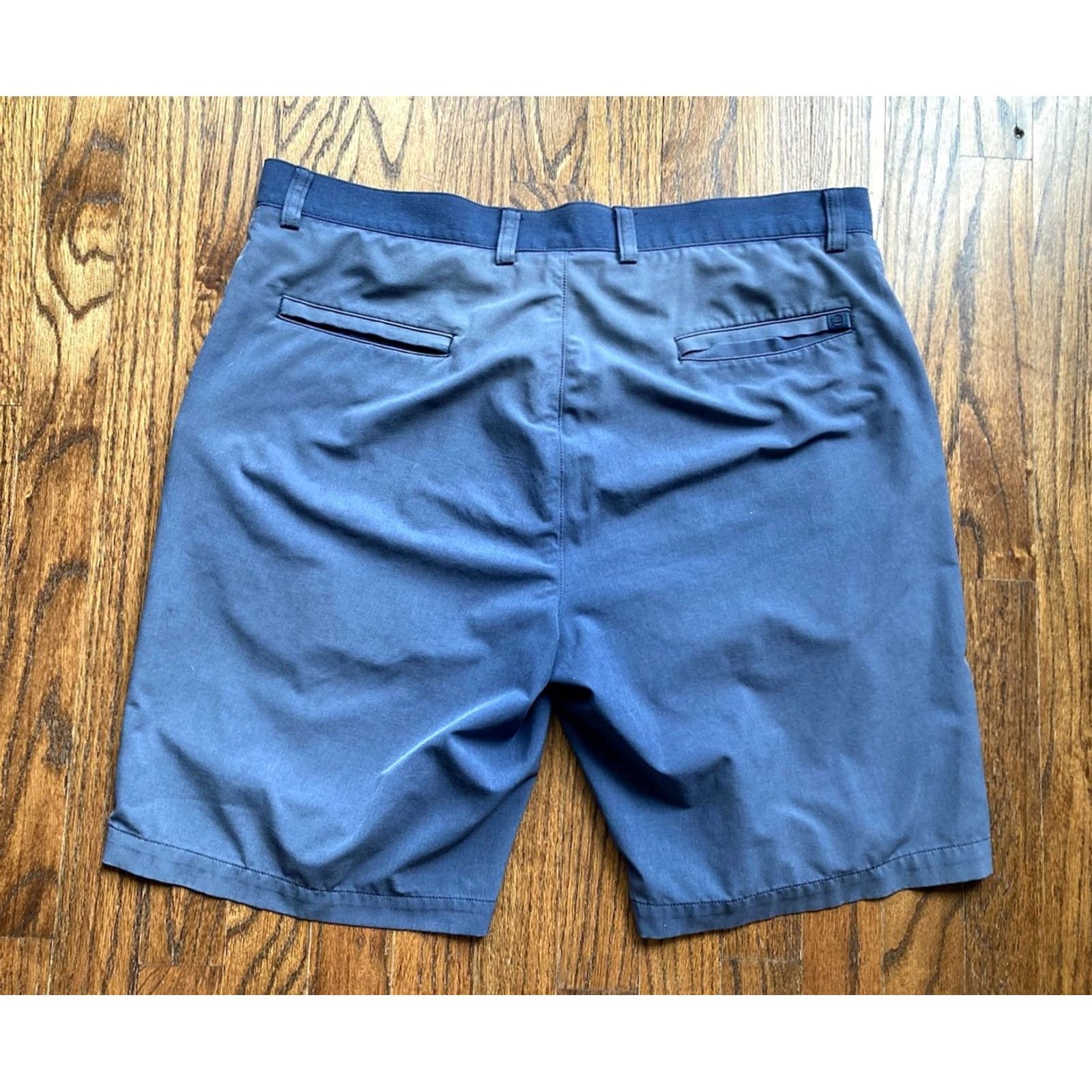 Peter Millar Peter Millar Golf Shorts Mens Size 36 Navy Blue Performance Preppy Casual Travel Size US 36 / EU 52 - 7 Thumbnail