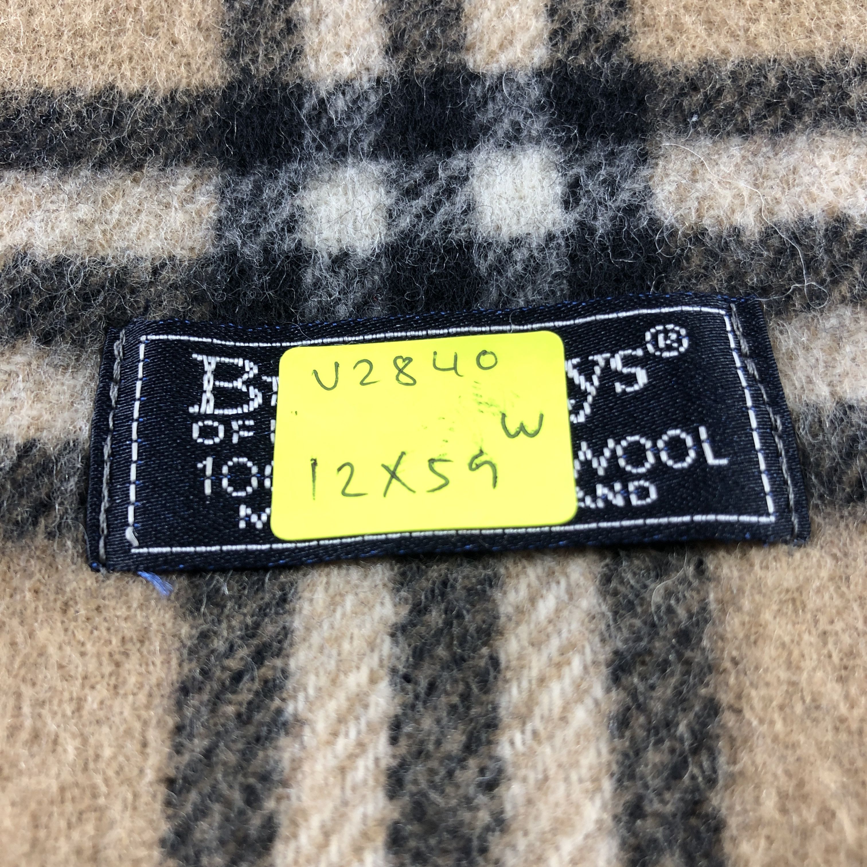 Burberrys Nova Check Tan Wool Scarf Muffler V2840