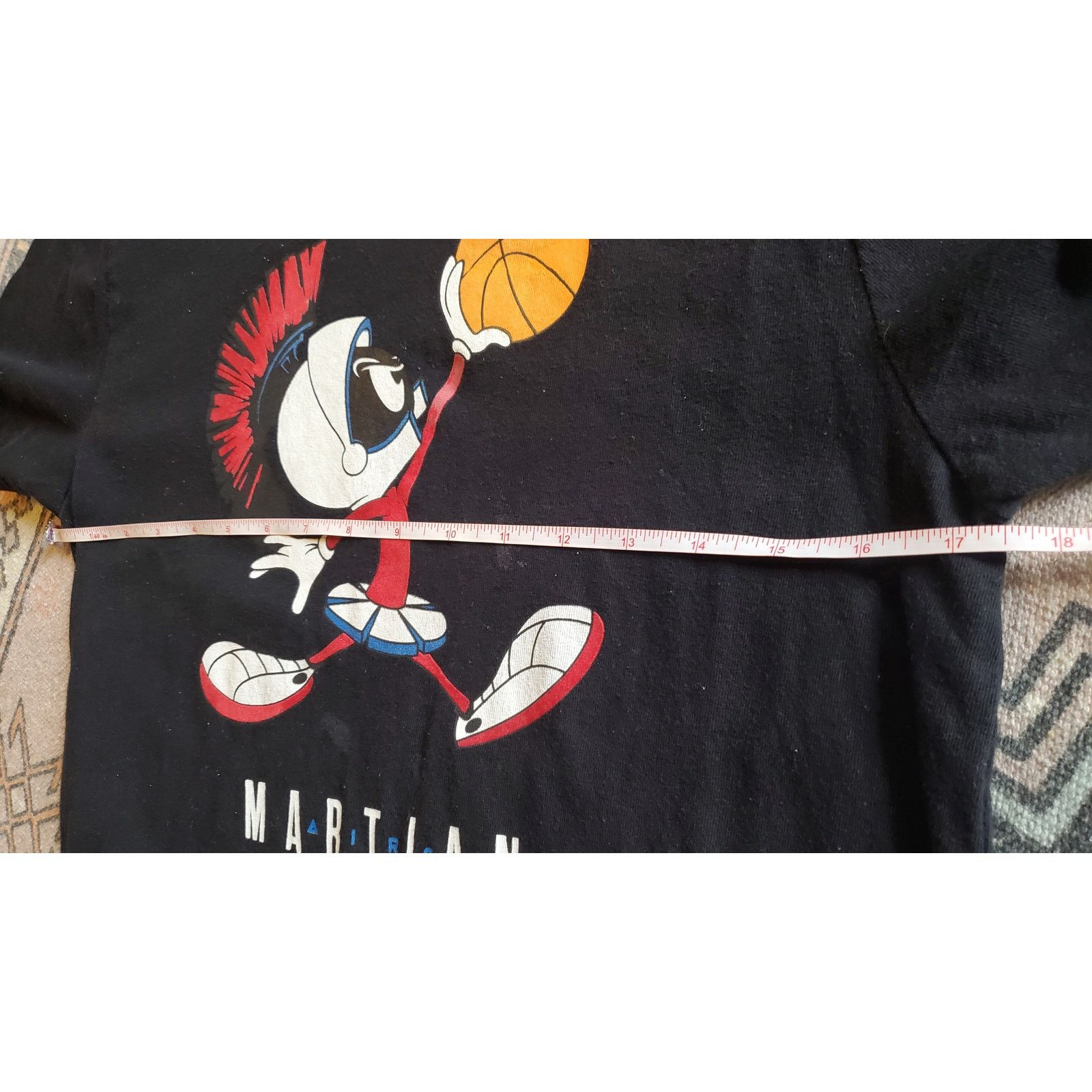 Vintage Vintage Marvin the Martian Basketball Black Shirt Size US S / EU 44-46 / 1 - 6 Thumbnail