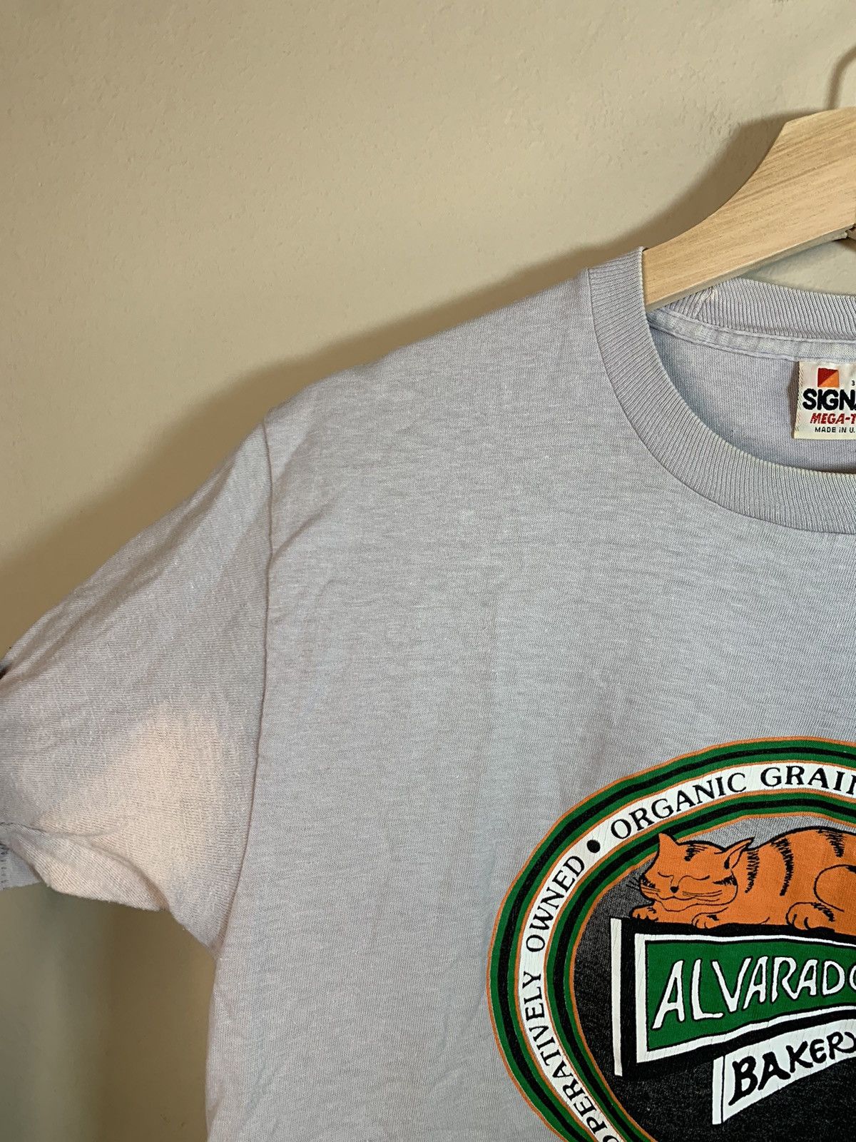 Vintage *RARE* Vintage 80s Alvarado St Bakery Single Stitch T-Shirt Size US M / EU 48-50 / 2 - 8 Thumbnail