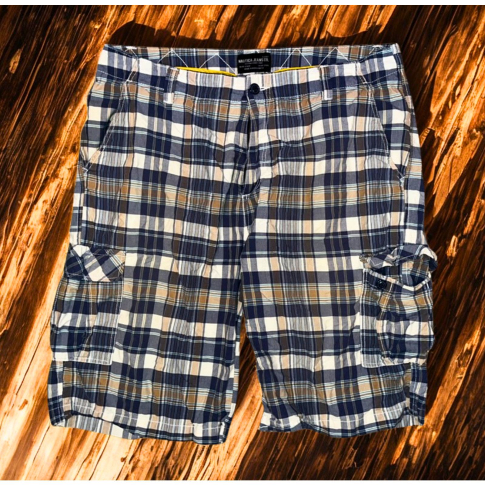Nautica Nautica Jeans Cargo Shorts 40 Y2K Baggy Plaid Streetwear 12” Size US 40 / EU 56 - 7 Thumbnail