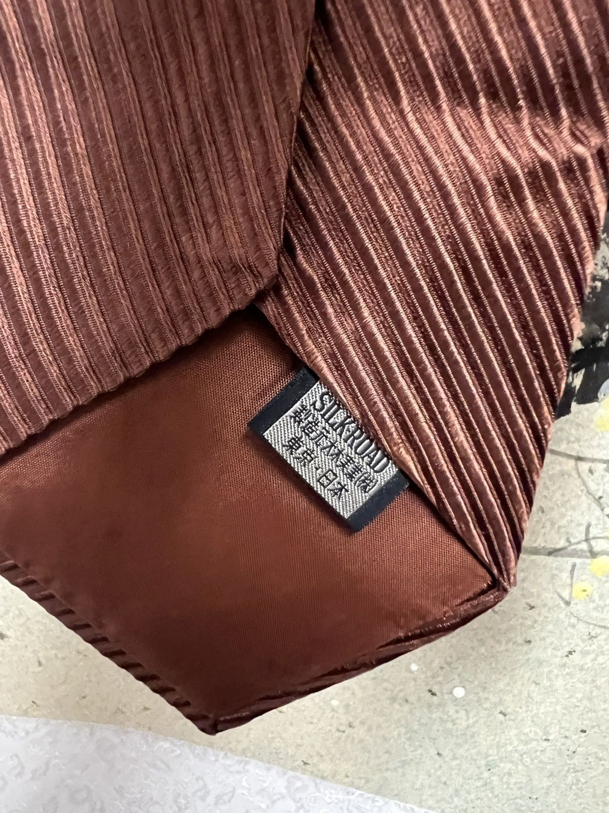 Japanese Brand Vintage Japan Silk Tie – Odakyu Tokyo Ribbed Brown Silk Size ONE SIZE - 8 Thumbnail