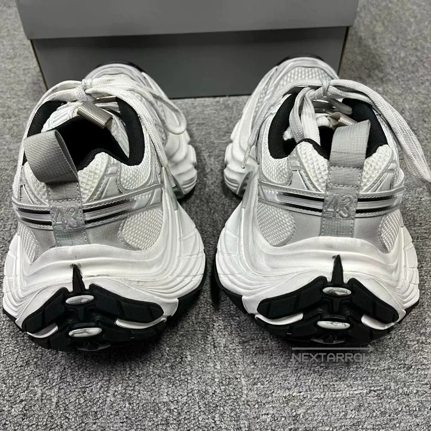 Balenciaga balenciaga gray chunky low-top sneakers. Size US 10 / EU 43 - 3 Thumbnail