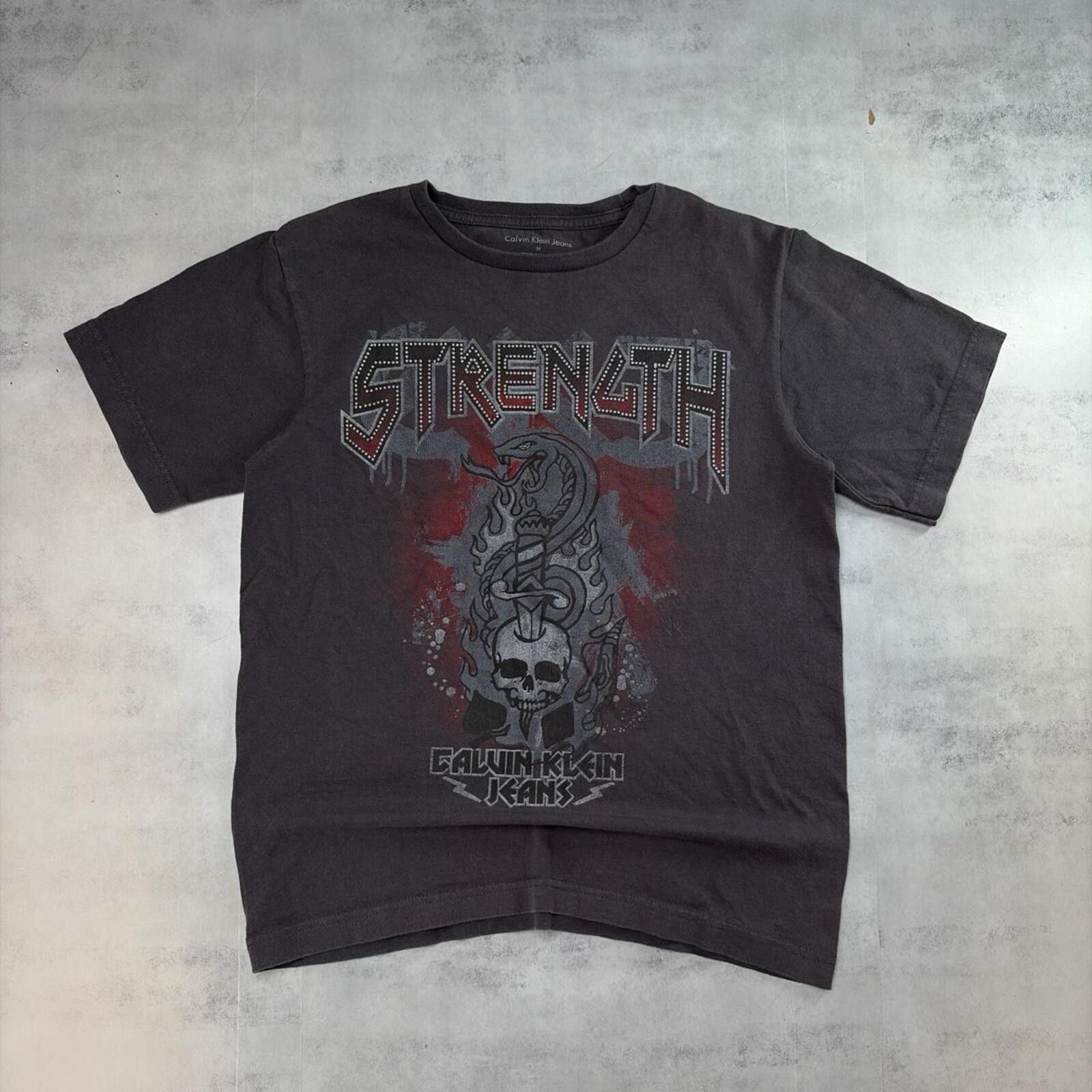 Calvin Klein Y2K Grey Calvin Klein Grunge Gothic Skull Skater T-Shirt Size M / US 6-8 / IT 42-44 - 1 Thumbnail