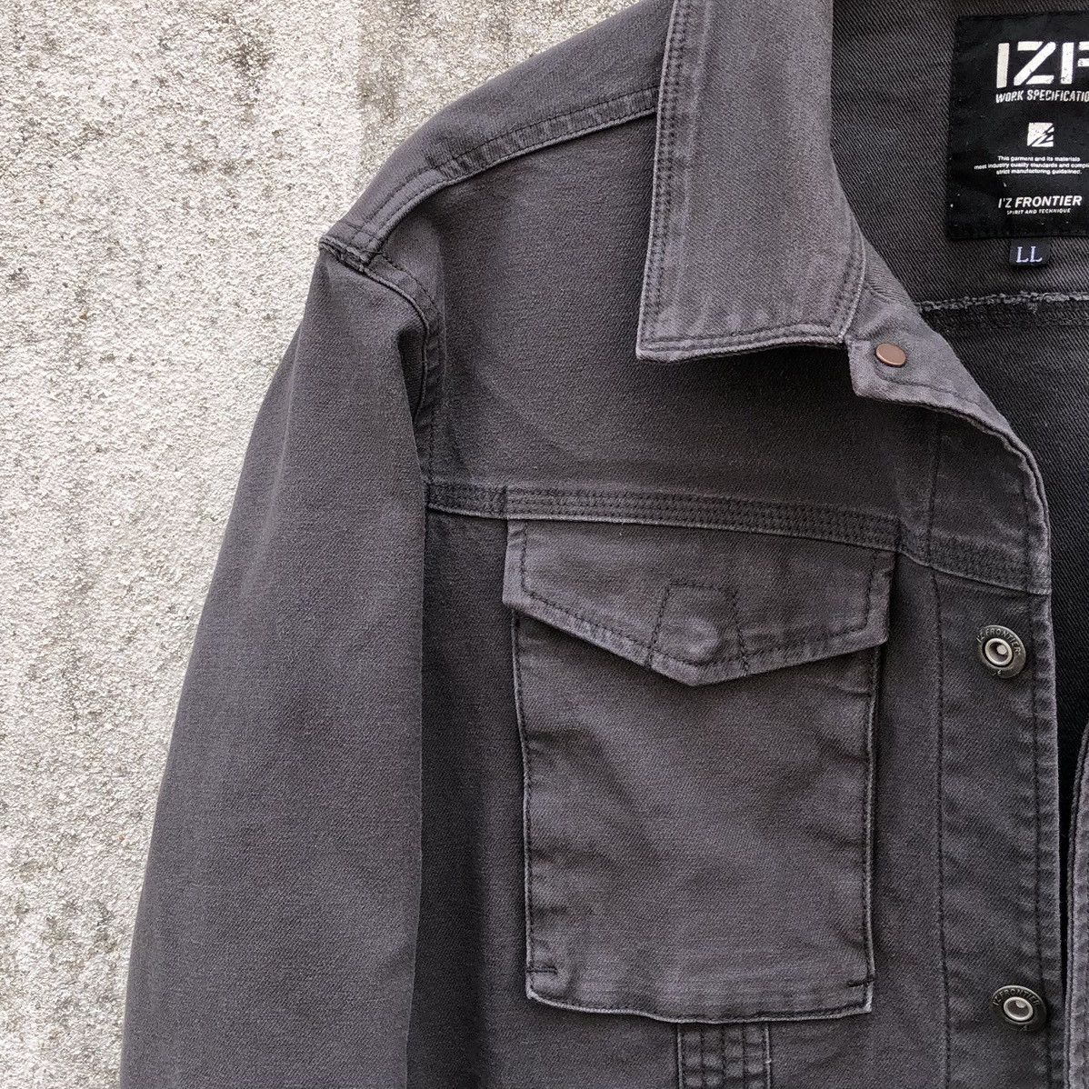 Vintage Vintage IZF Model No.7900 Stretchable Faded Jacket Size US M / EU 48-50 / 2 - 4 Thumbnail