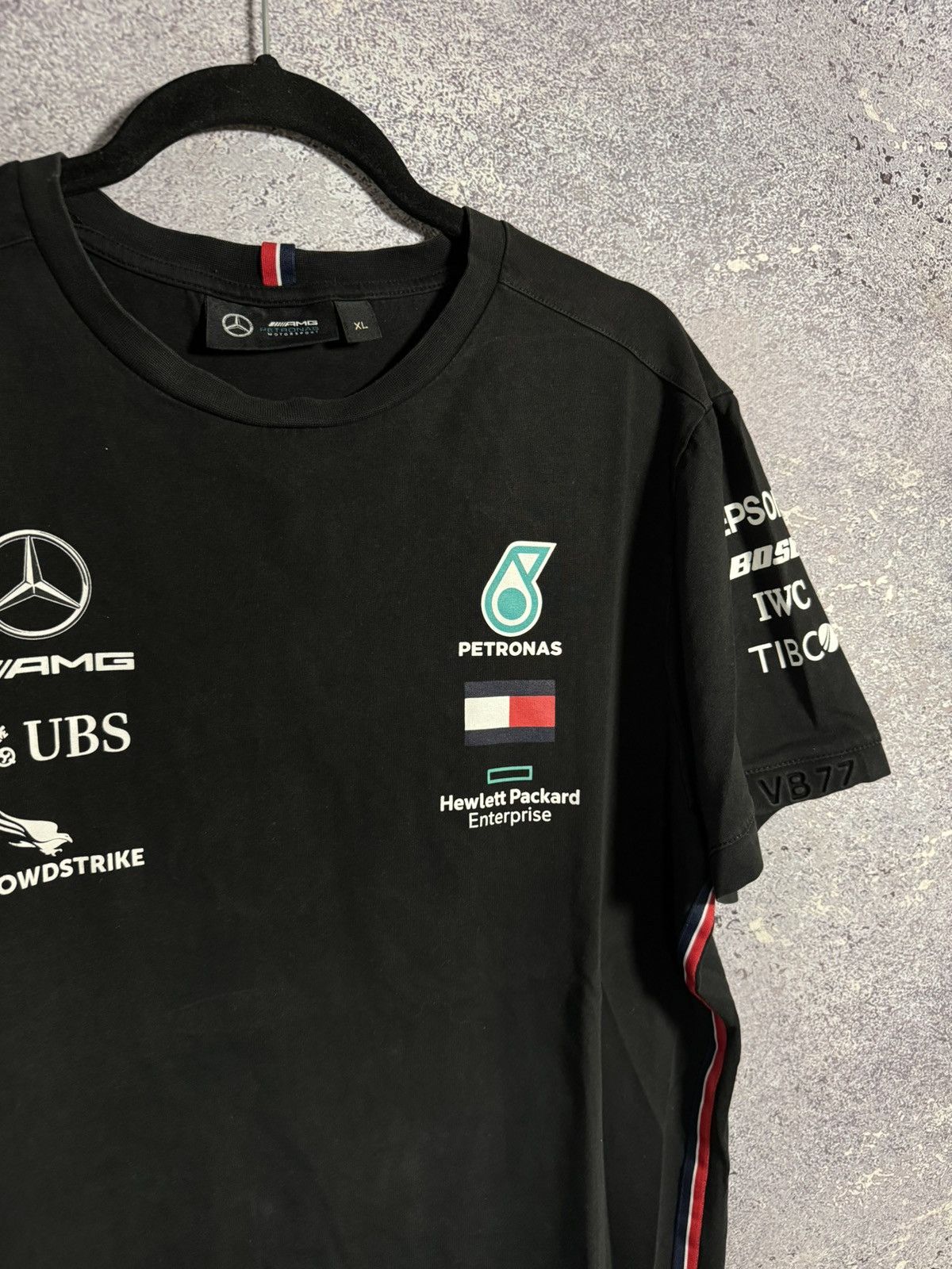 Formula 1 × Mercedes-Benz × Tommy Hilfiger Petronas AMG Mercedes Benz Racing Team TH Polo Shirt Size US XL / EU 56 / 4 - 3 Thumbnail