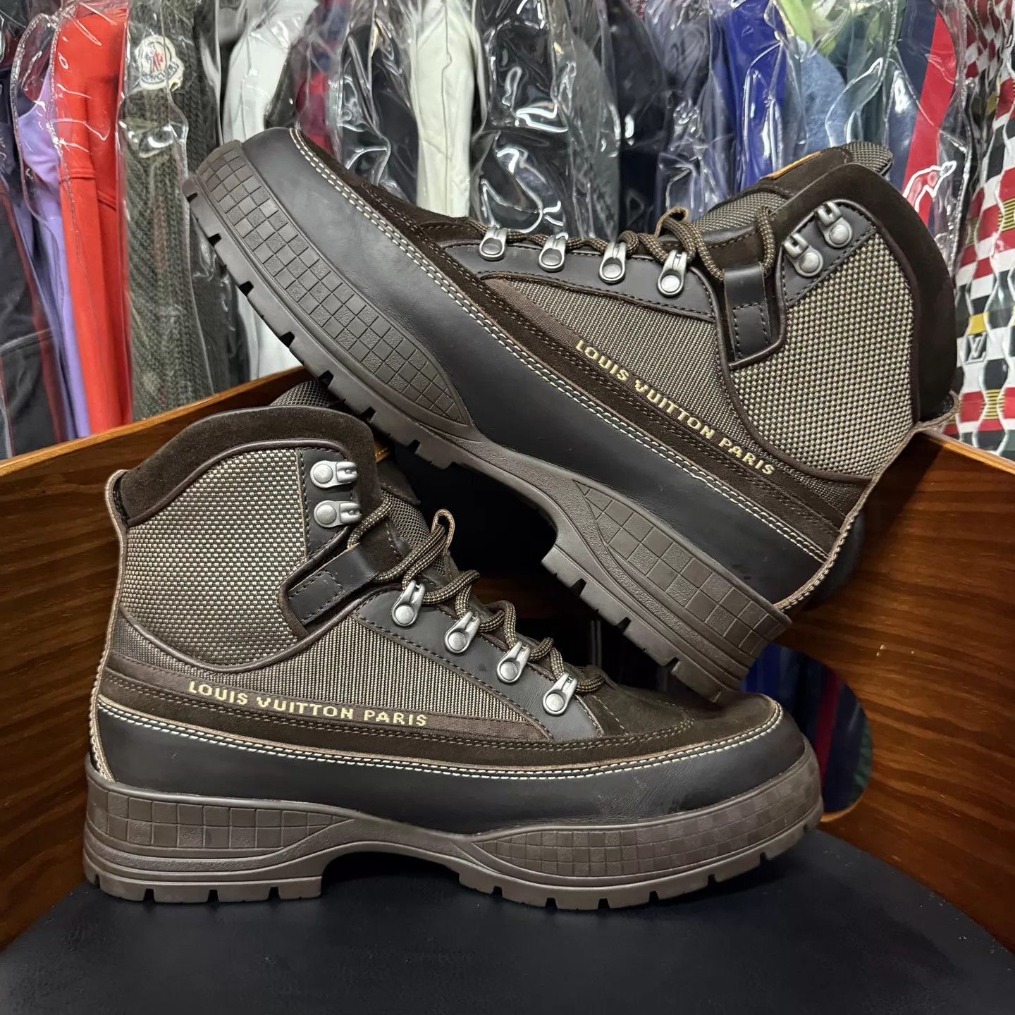 Louis Vuitton LV brown color-blocked leather hiking boots 9.5/43.5 new Size US 9.5 / EU 42-43 - 7 Thumbnail