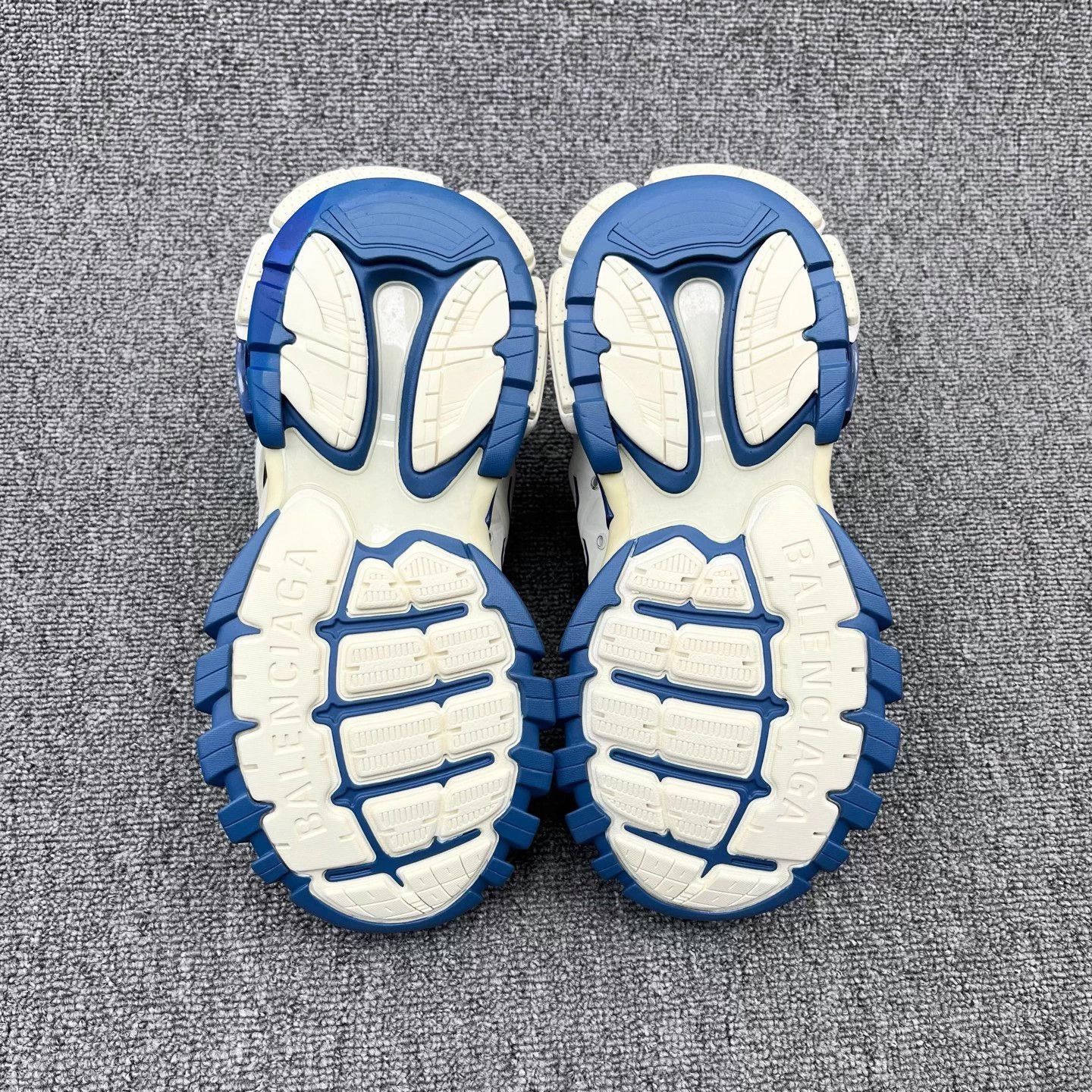 Balenciaga Balenciaga Track White/Blue Colorblocked Distressed Dad 40 Size US 7 / EU 40 - 5 Thumbnail