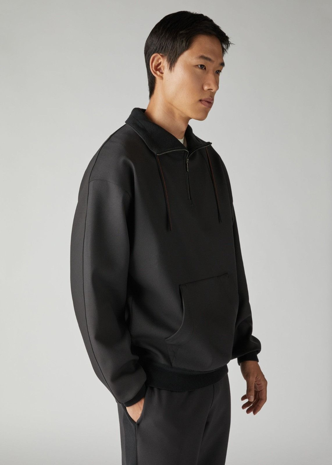 Loro Piana o1srvl11e1024 Holburn Sweatshirt in Dark Brown Size US XL / EU 56 / 4 - 3 Thumbnail