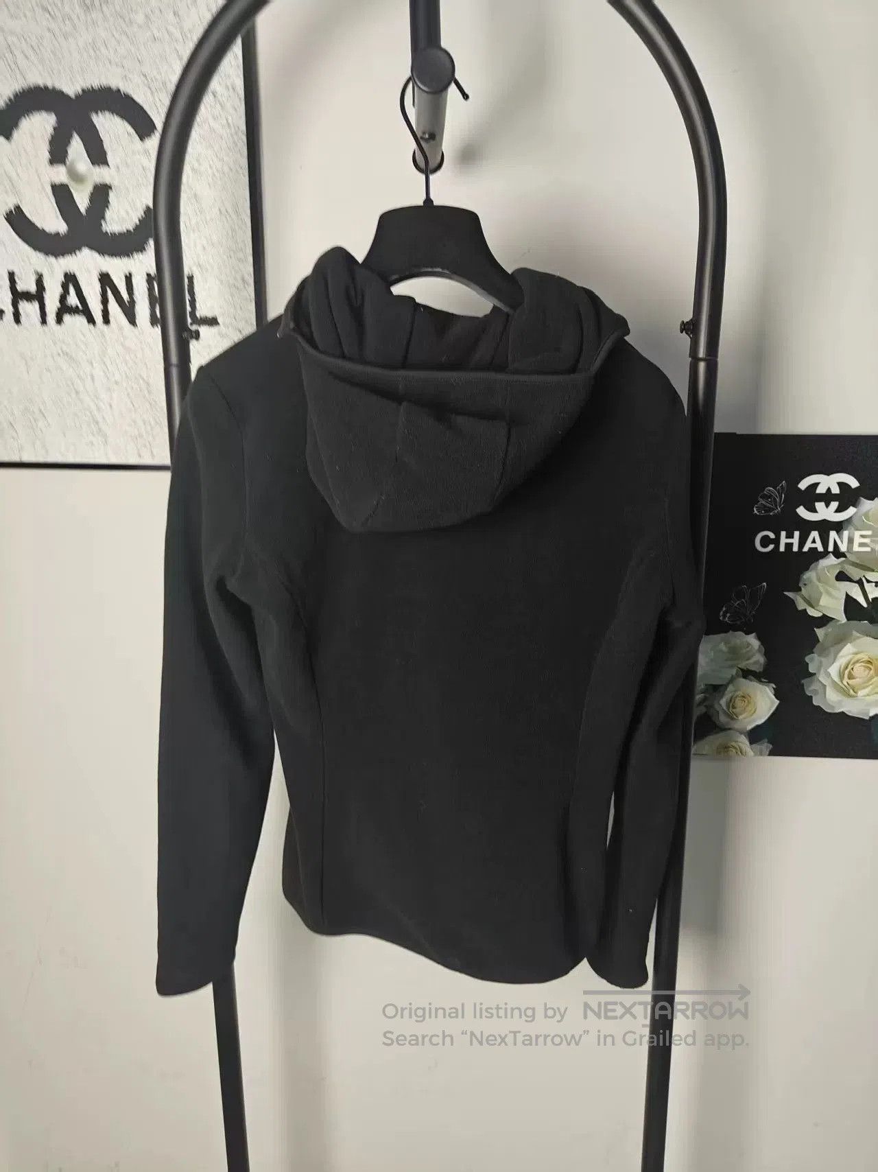 Prada Prada Logo Zip Jacket in Black. Size US M / EU 48-50 / 2 - 2 Thumbnail