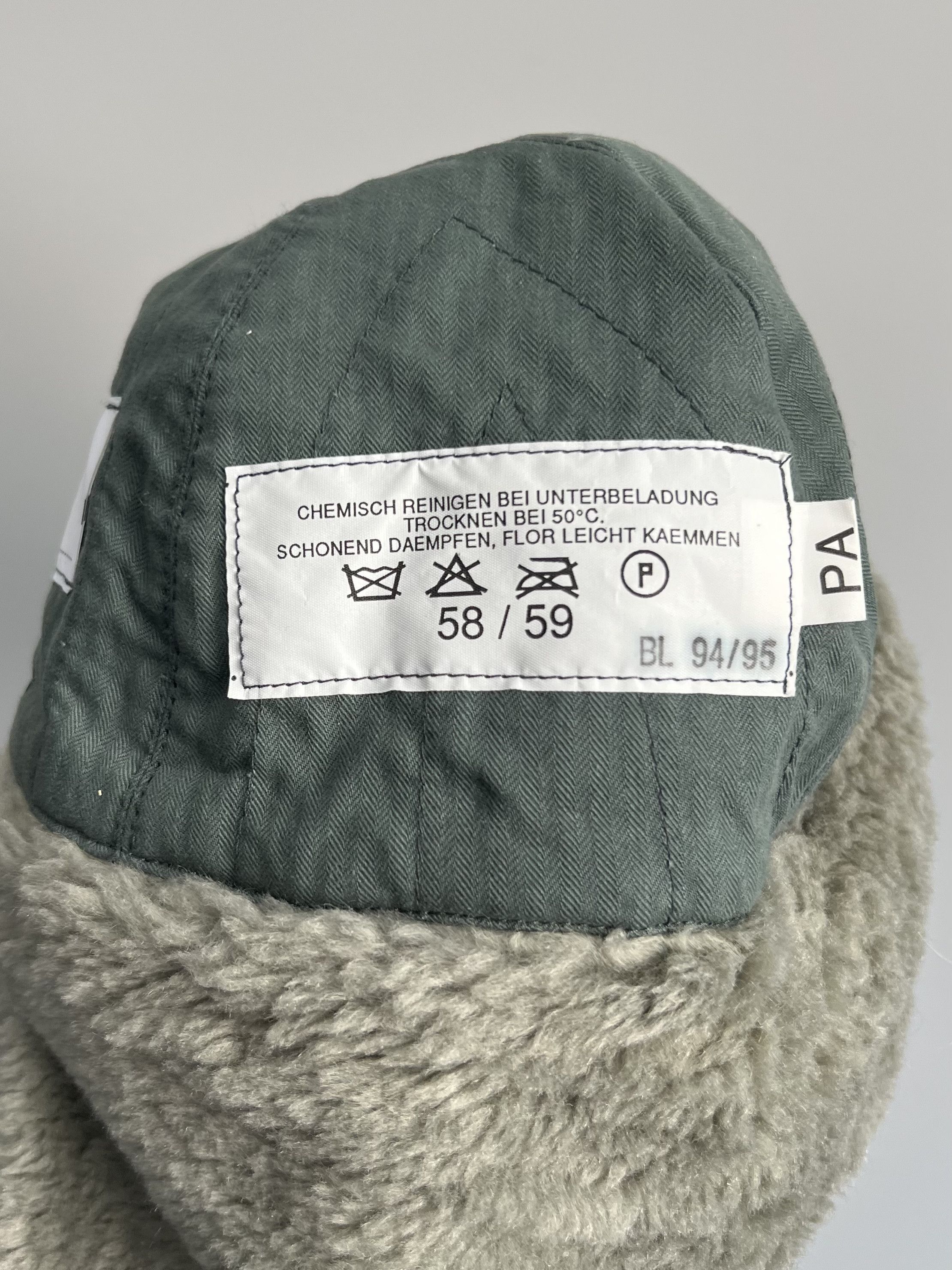 Vintage Vintage 90s Military Ushanka Trapper Hat German Army Size ONE SIZE - 8 Thumbnail