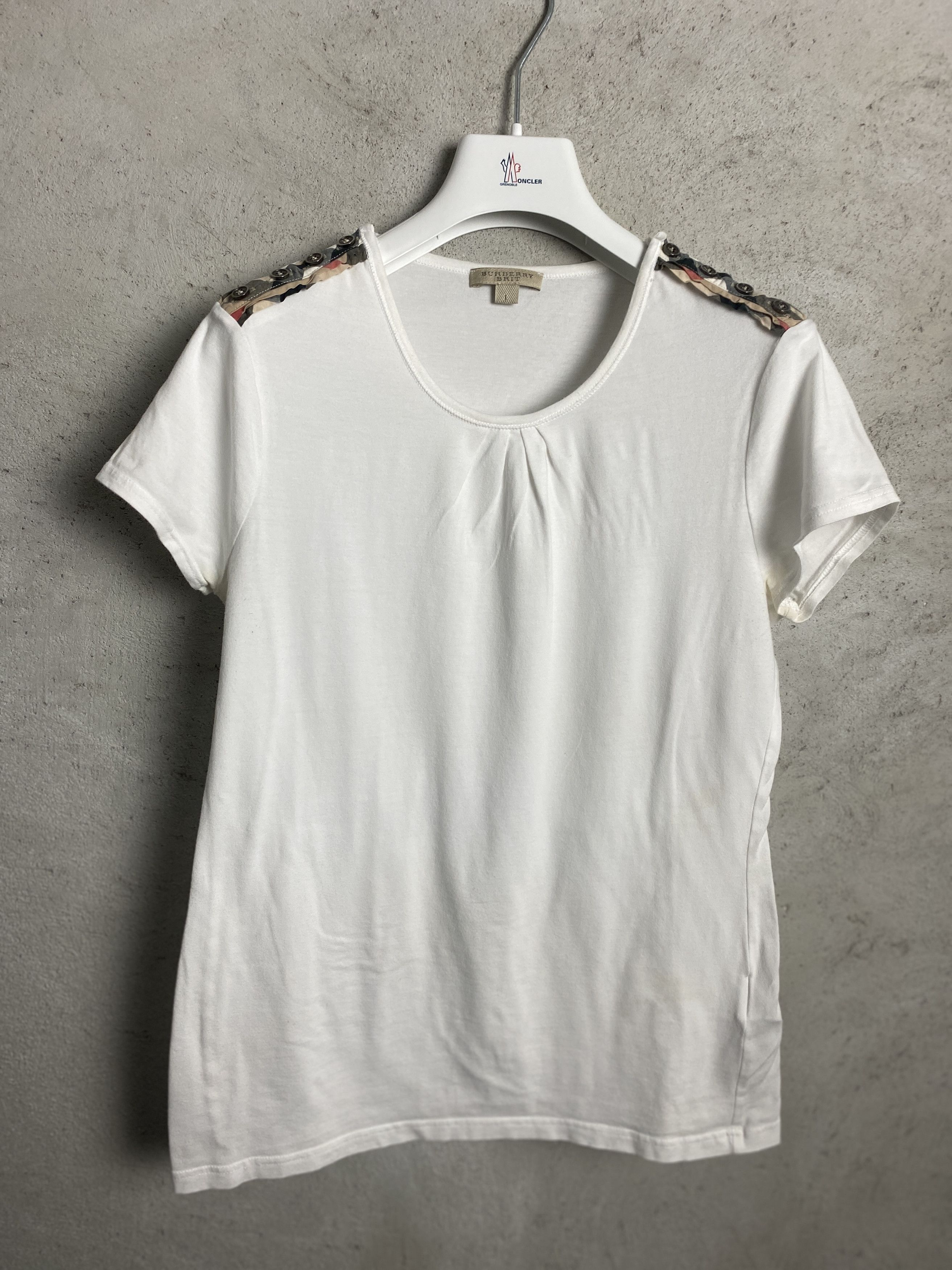 Burberry Burberry nova check t-shirt tee casual small logo Size L / US 10 / IT 46 - 1 Thumbnail