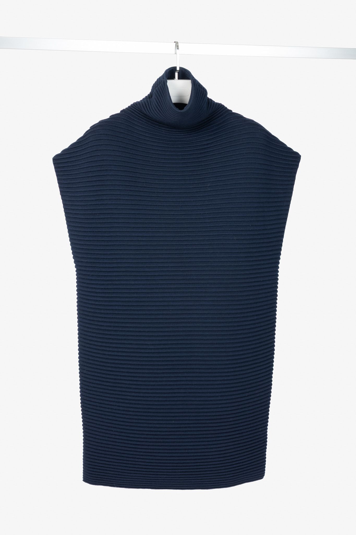 Victoria Beckham Victoria Victoria Beckham Navy Funnel Neck Ottoman Sweater Size S / US 4 / IT 40 - 1 Thumbnail