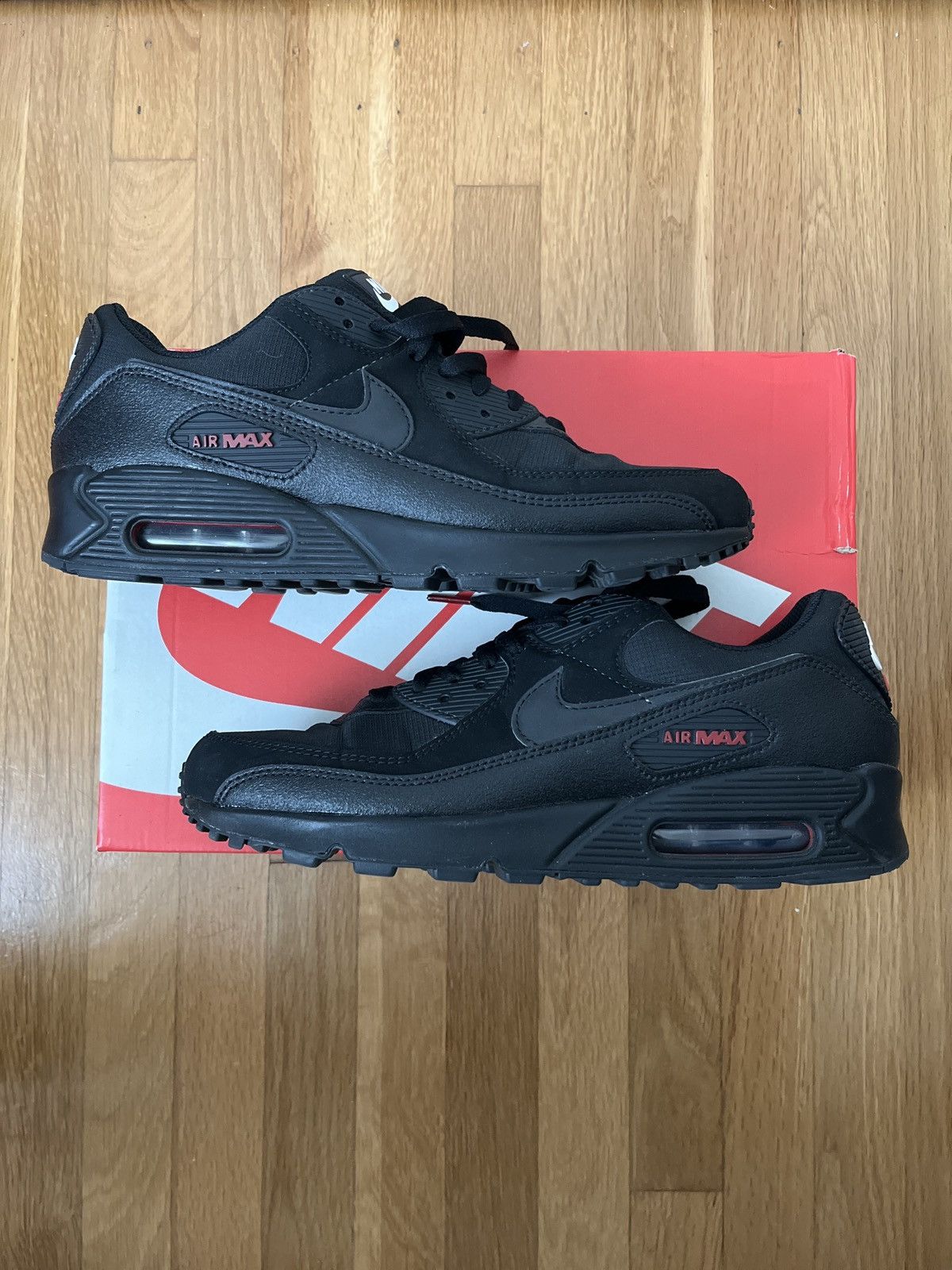 Sports Shoes Air Max 90 Essential Red Nike Airmax 90 Black/Sport Red