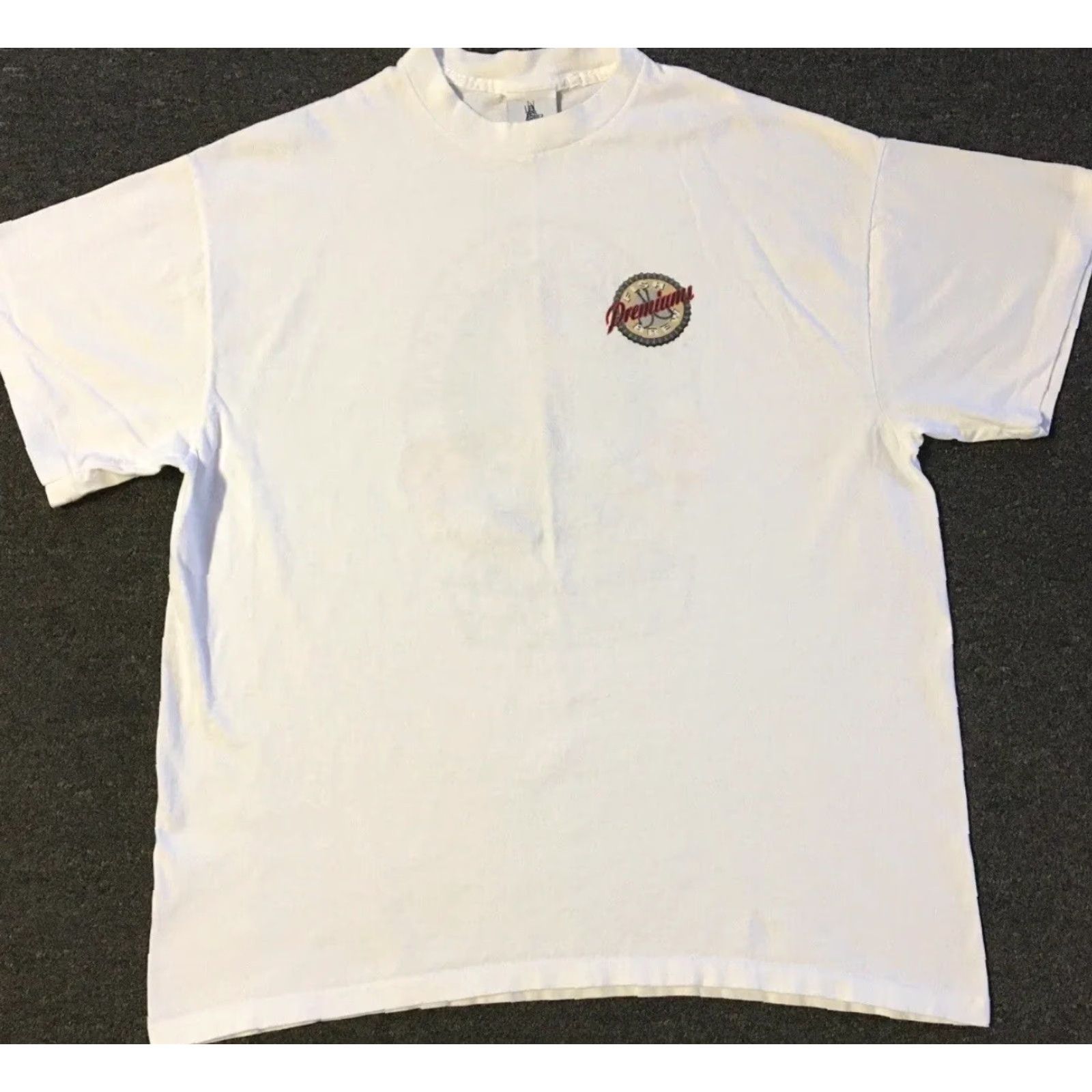 Vintage VINTAGE Hawaii Hula Girl Fish Brew Beer Shirt XL White 90s 80s Bar Grunge Surf Beach Biker USA USA Men T-Shirt Short Sleeve Single Stitch Growth Size US XL / EU 56 / 4 - 2 Thumbnail