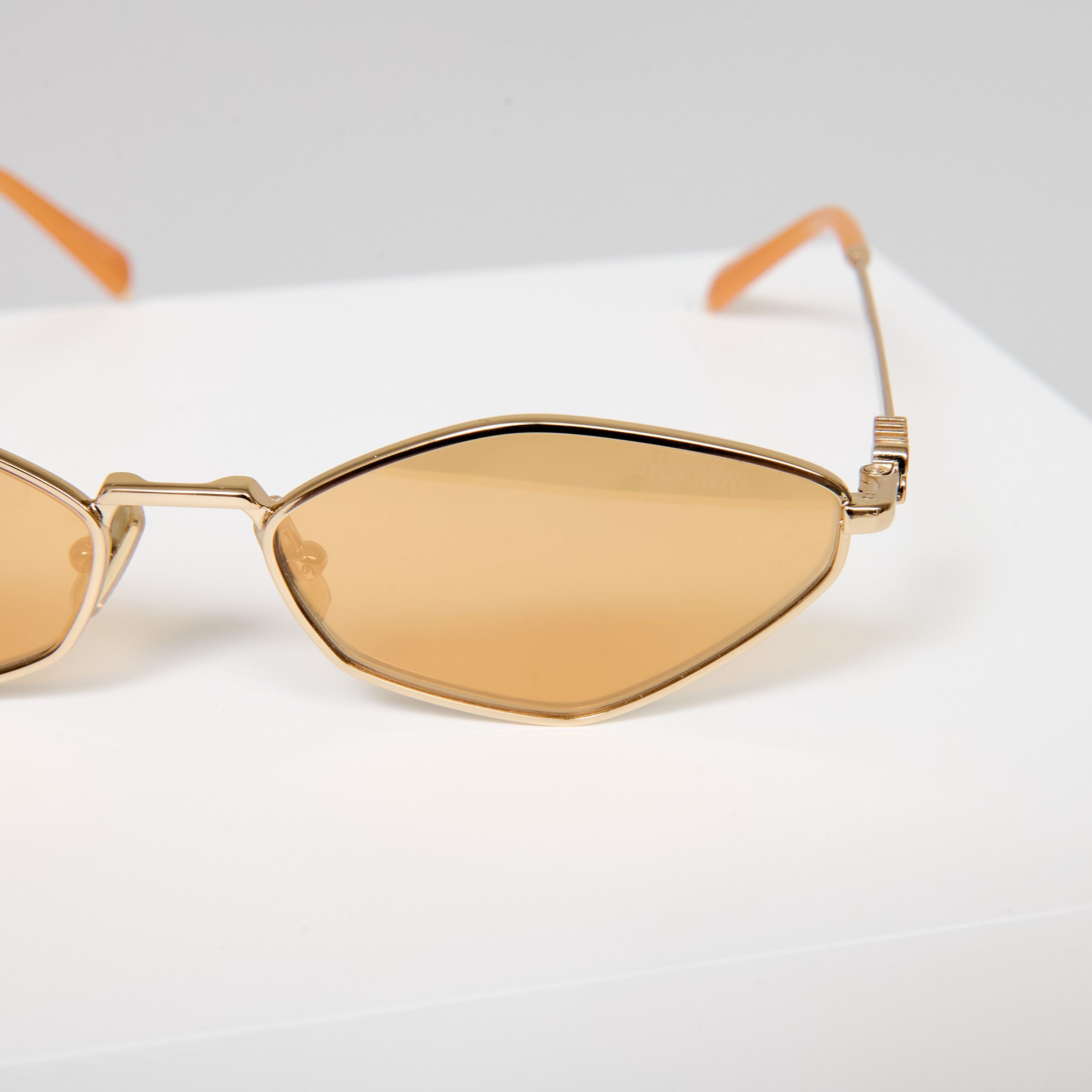 Miu Miu MIU MIU 0MU 56ZS SUNGLASSES Size ONE SIZE - 6 Thumbnail