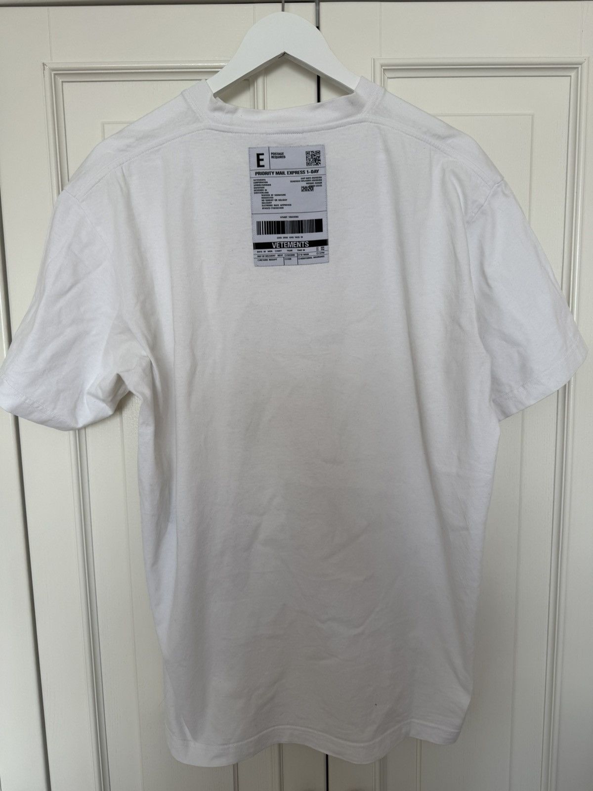 Vetements Vetements priority mail t shirt white Size US M / EU 48-50 / 2 - 2 Thumbnail