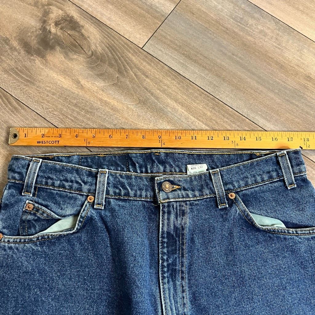 Levi's Vintage Levi 550 Blue Denim Casual Jeans Men 36x31 Size US 36 / EU 52 - 3 Thumbnail