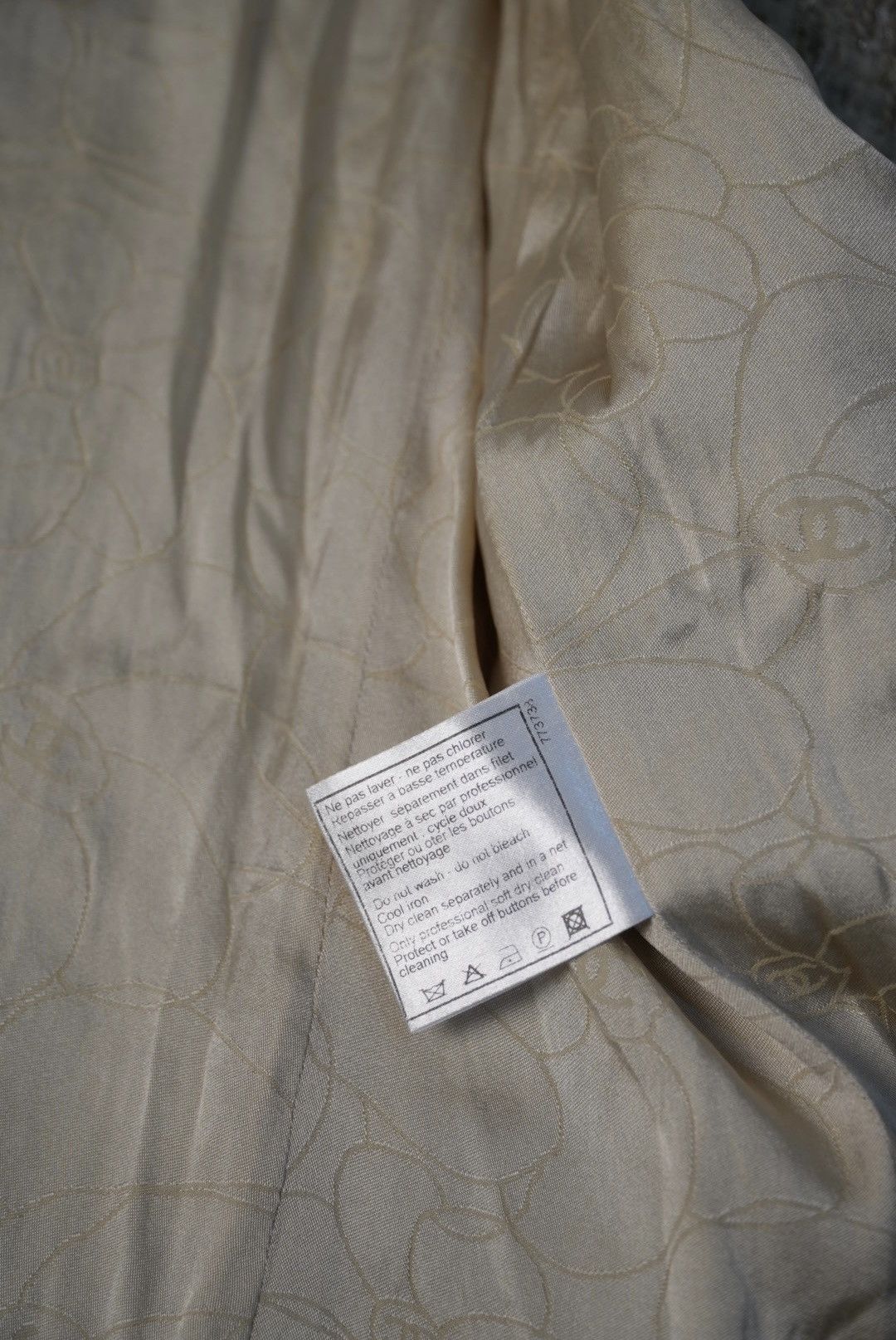 Chanel Chanel Beige Tweed Jacket Size S / US 4 / IT 40 - 10 Thumbnail