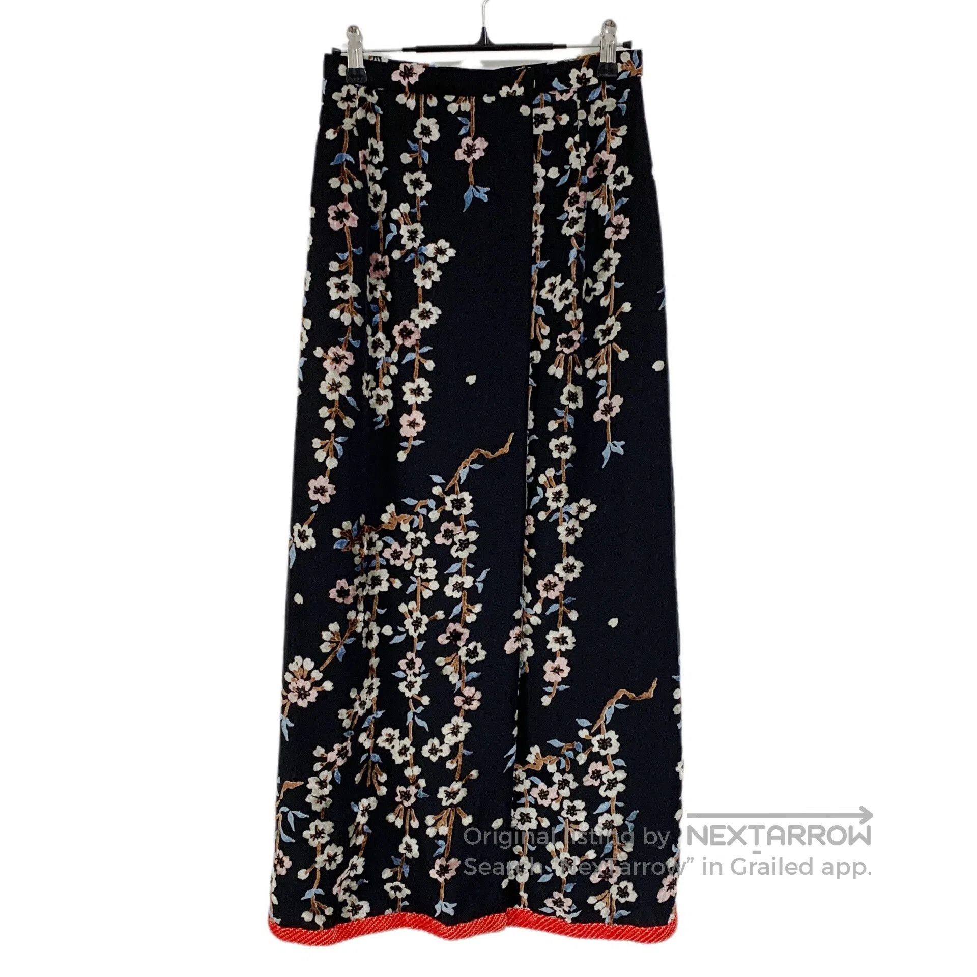 KEITAMARUYAMA Embroidered Floral Velvet Midi Skirt. Size 28" / US 6 / IT 42 - 1 Thumbnail
