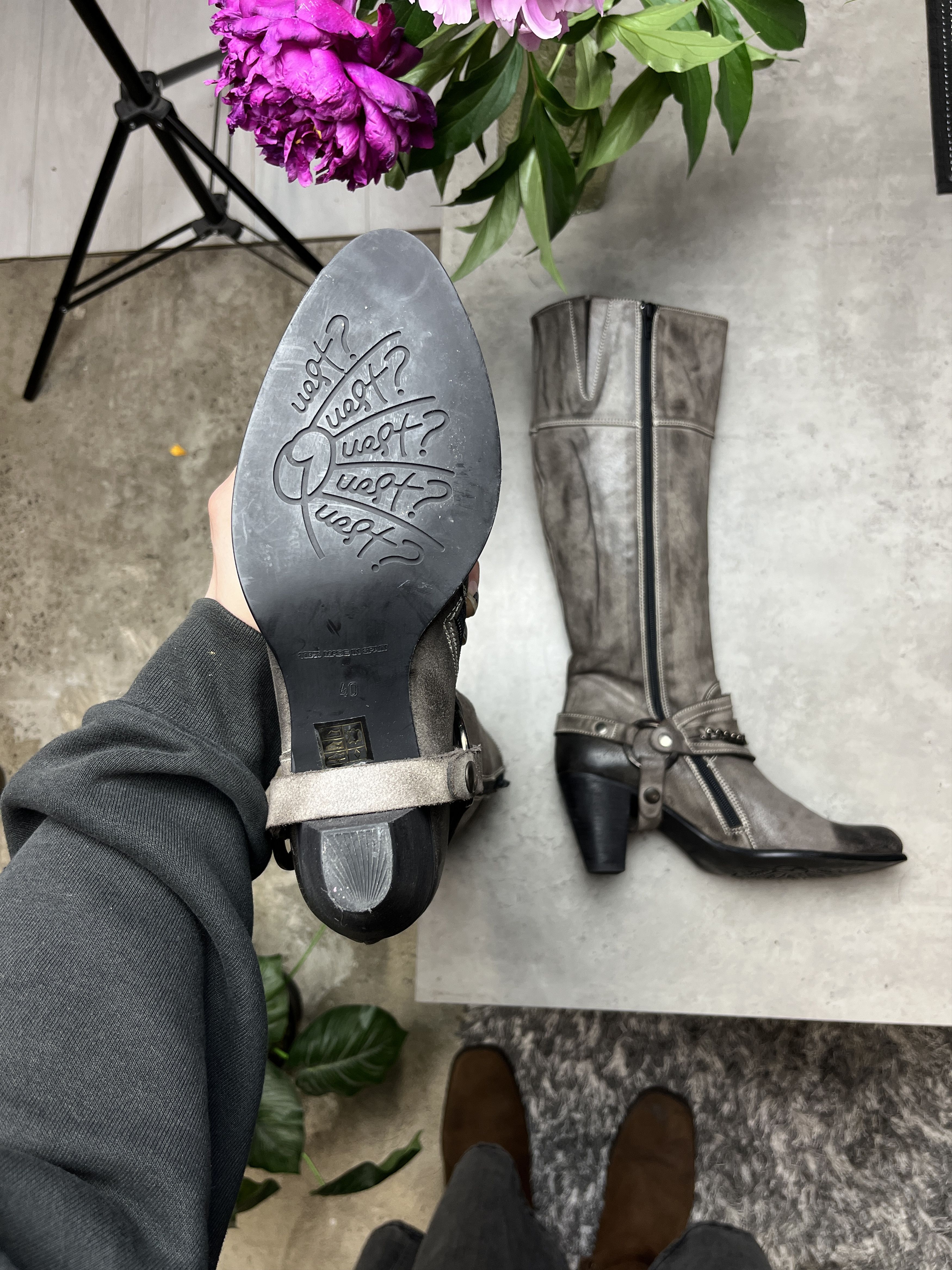Quest 2000s QUEST? FACTORY DISTRESSED HARNESS MOTO BOOTS - 5127 Size US 9 / IT 39 - 11 Thumbnail