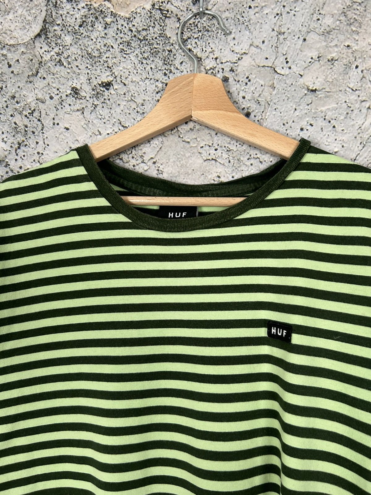 Huf × Thrasher HUF Skateboards Stripped Tee Streetwear Skategang Thrasher Size US L / EU 52-54 / 3 - 3 Thumbnail