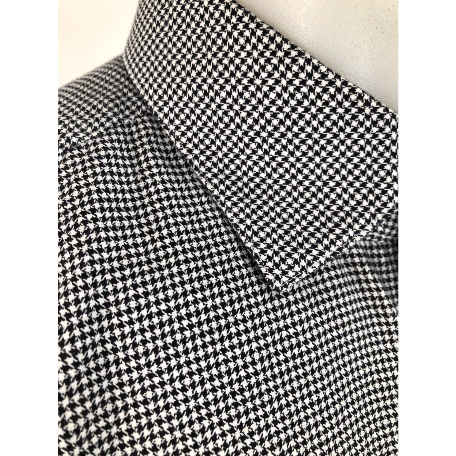 Vintage HAMMER MADE HOUNDSTOOTH Mens Shirt 48 / 185 / XL Flip Cuff Shine Button-Up Long Sleeve Black White Vintage? Size US S / EU 44-46 / 1 - 3 Thumbnail