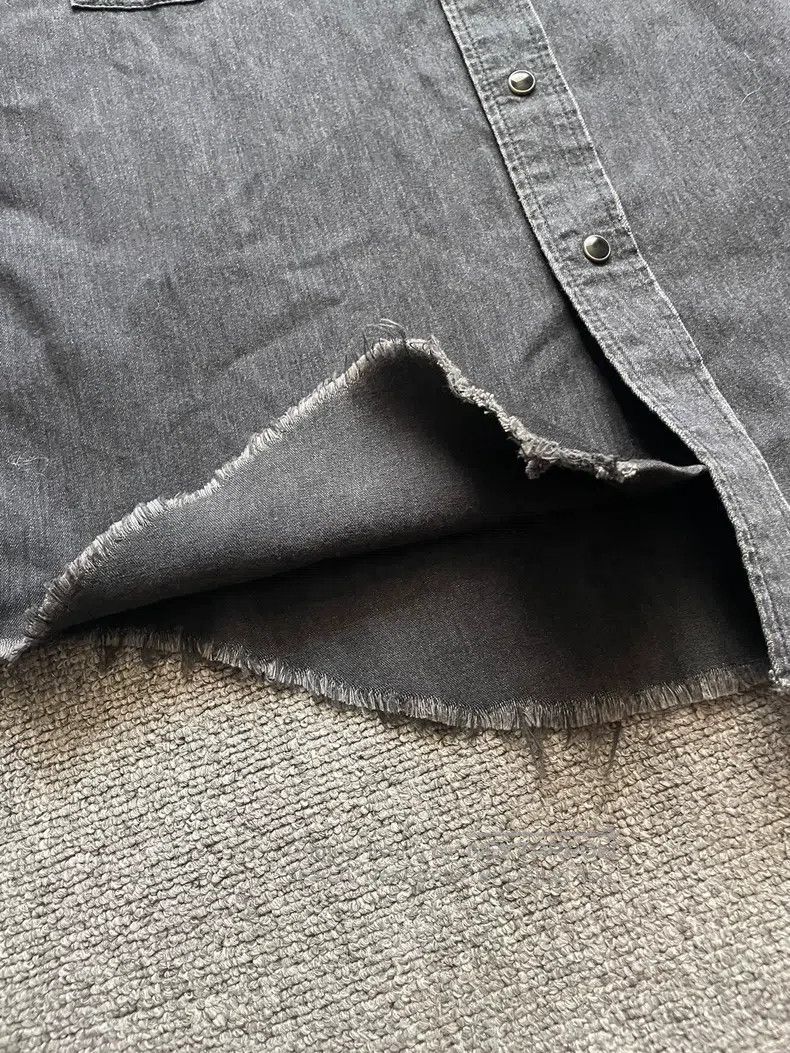 Saint Laurent Paris Saint Laurent Paris Cat Eye Destroyed Shirt Size US M / EU 48-50 / 2 - 5 Thumbnail