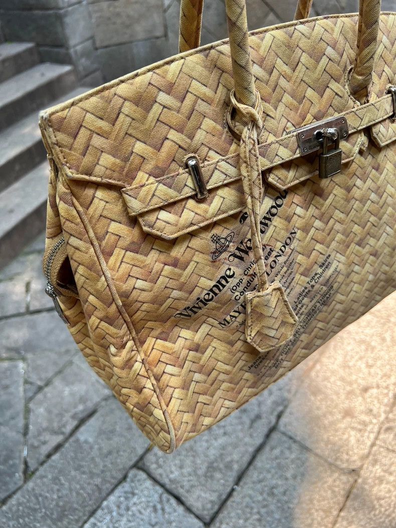Vivienne Westwood Vivienne Westwood size os Limited Edition Birkin Woven Prin Size ONE SIZE - 8 Thumbnail
