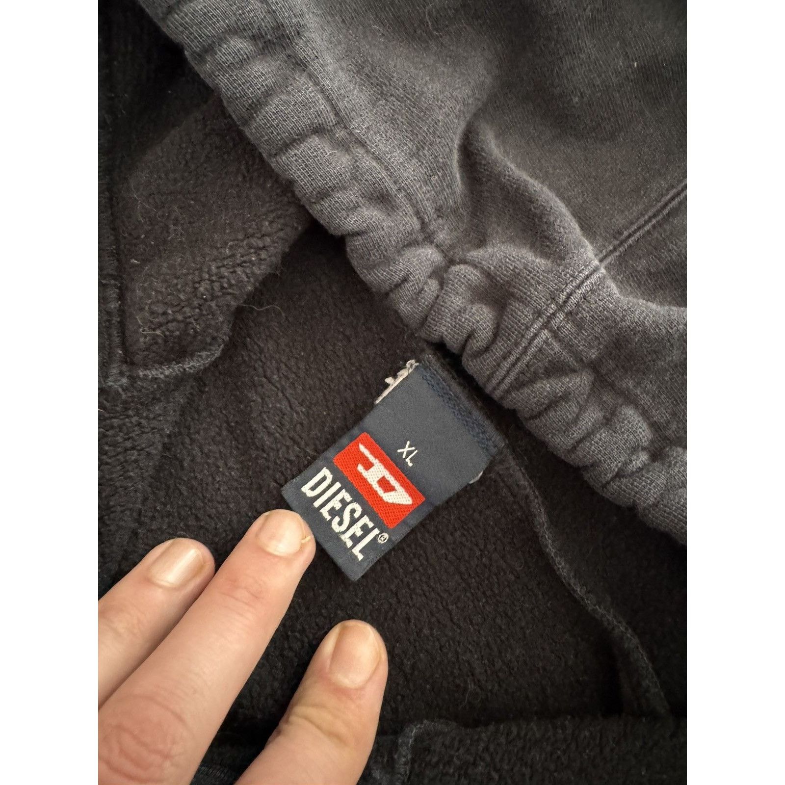Diesel 90s Vintage Diesel Black Hoodie Size US XL / EU 56 / 4 - 5 Thumbnail