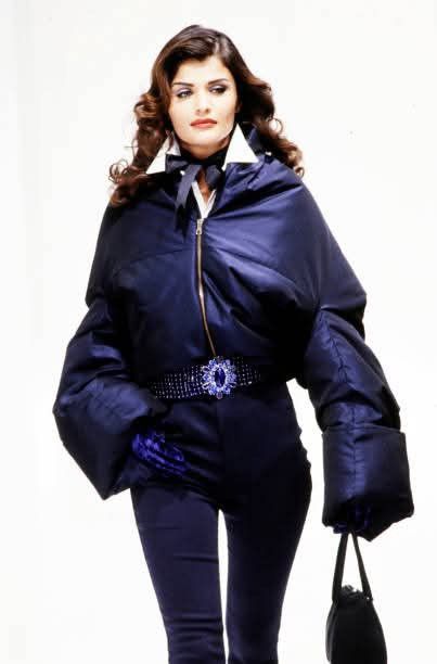 Dolce & Gabbana Very Rare Dolce & Gabbana FW1992 Upside Down Jacket Size XS / US 0-2 / IT 36-38 - 2 Thumbnail