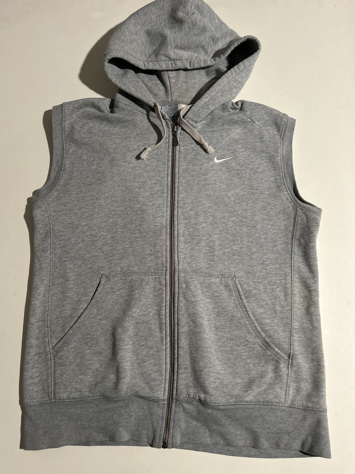 Nike Vintage Y2K Nike Mini Swoosh Hooded Vest Grey Size Medium Size US M / EU 48-50 / 2 - 1 Thumbnail