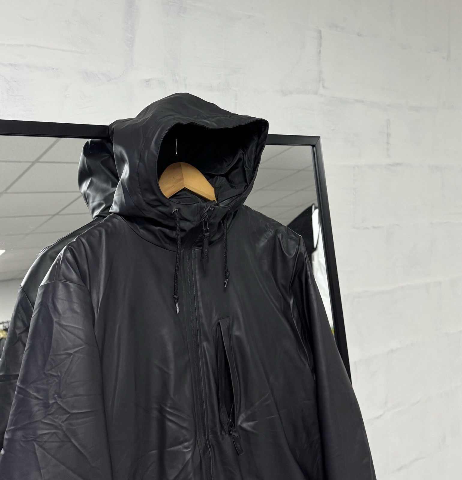 Rains Rains Thermal Padded N3B Warm Waterproof Black Jacket Size US M / EU 48-50 / 2 - 5 Thumbnail