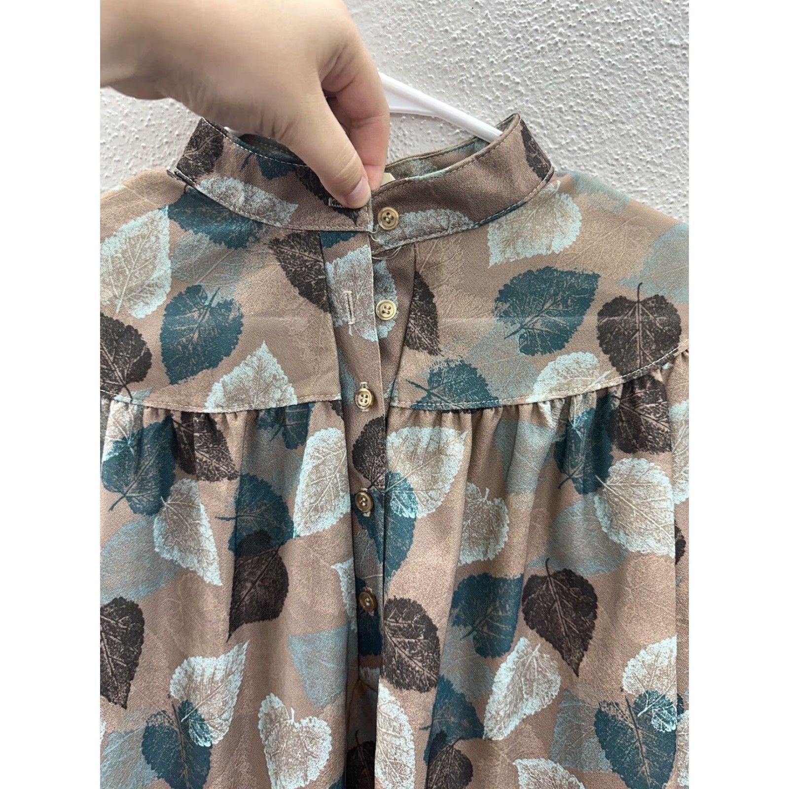 Vintage Devon Womens Blouse Large Long Sleeve Brown Leaf Half Button Up Shirt Womens Casual Sleeve Regular Fall Spring Summer Crew Neck Size L / US 10 / IT 46 - 3 Thumbnail